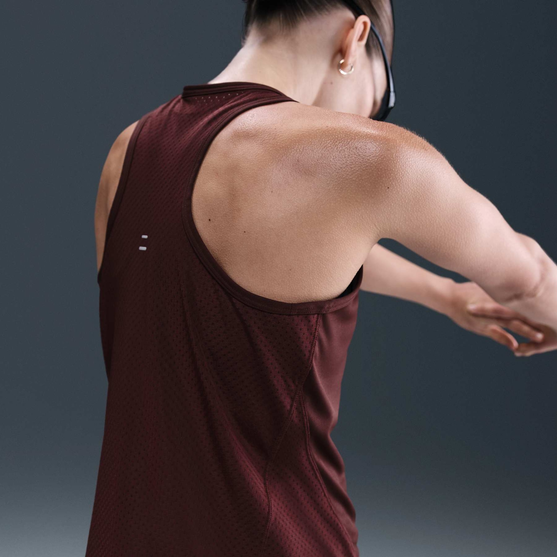 Regata Nike Dri-FIT Tempo Feminina - Foto 2