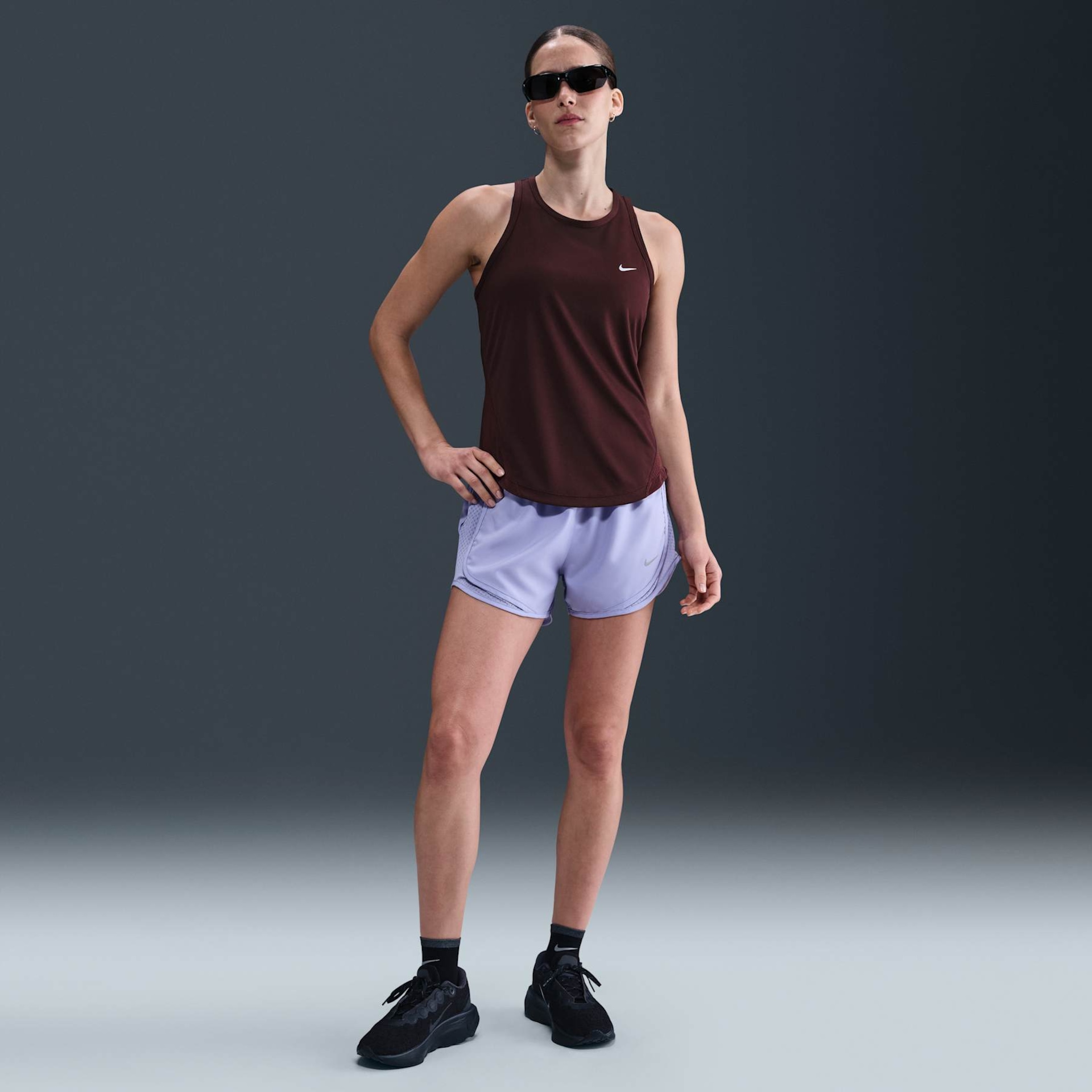 Regata Nike Dri-FIT Tempo Feminina - Foto 4