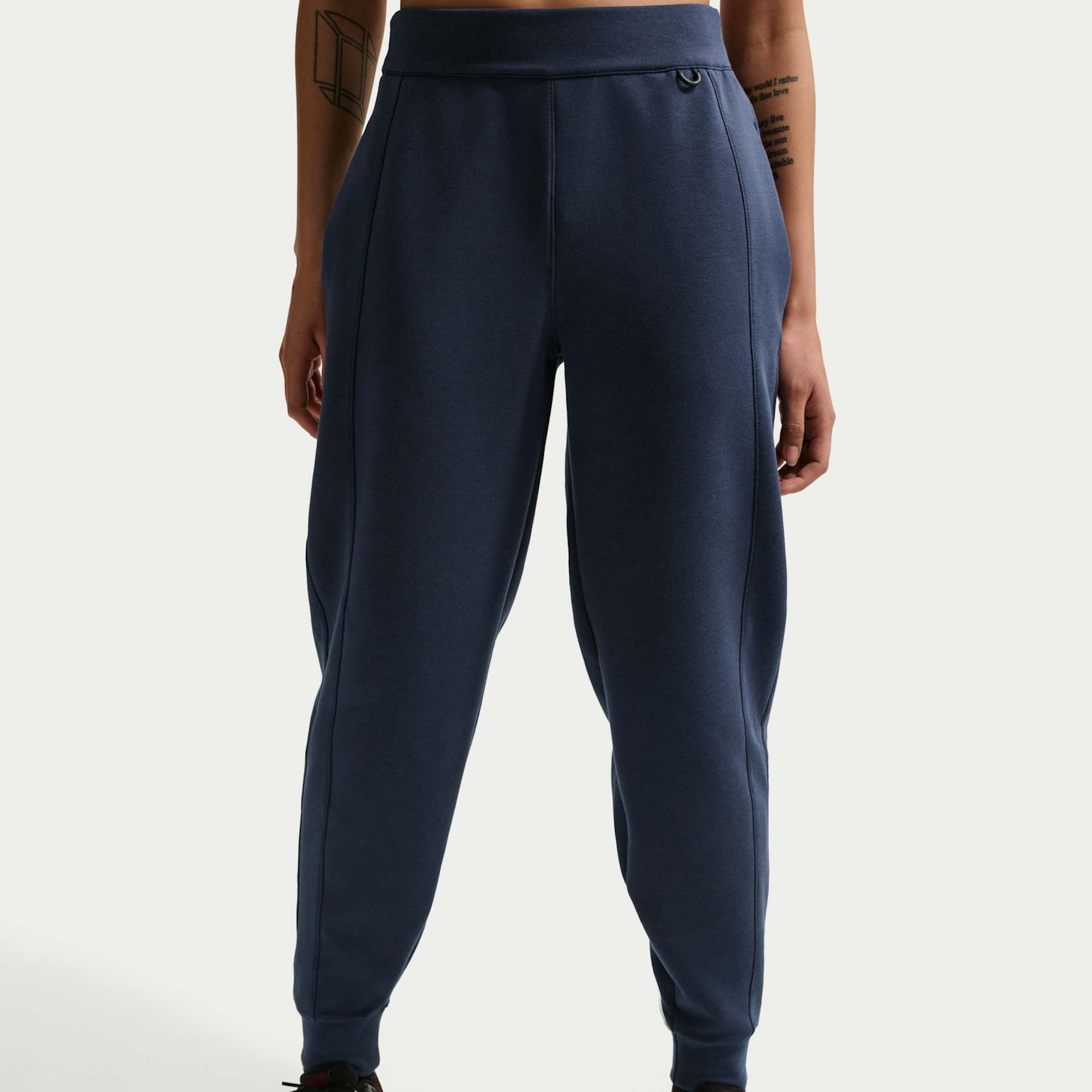 Calça Nike Dri-FIT Jogger Soft 24.7 Feminina - Foto 2