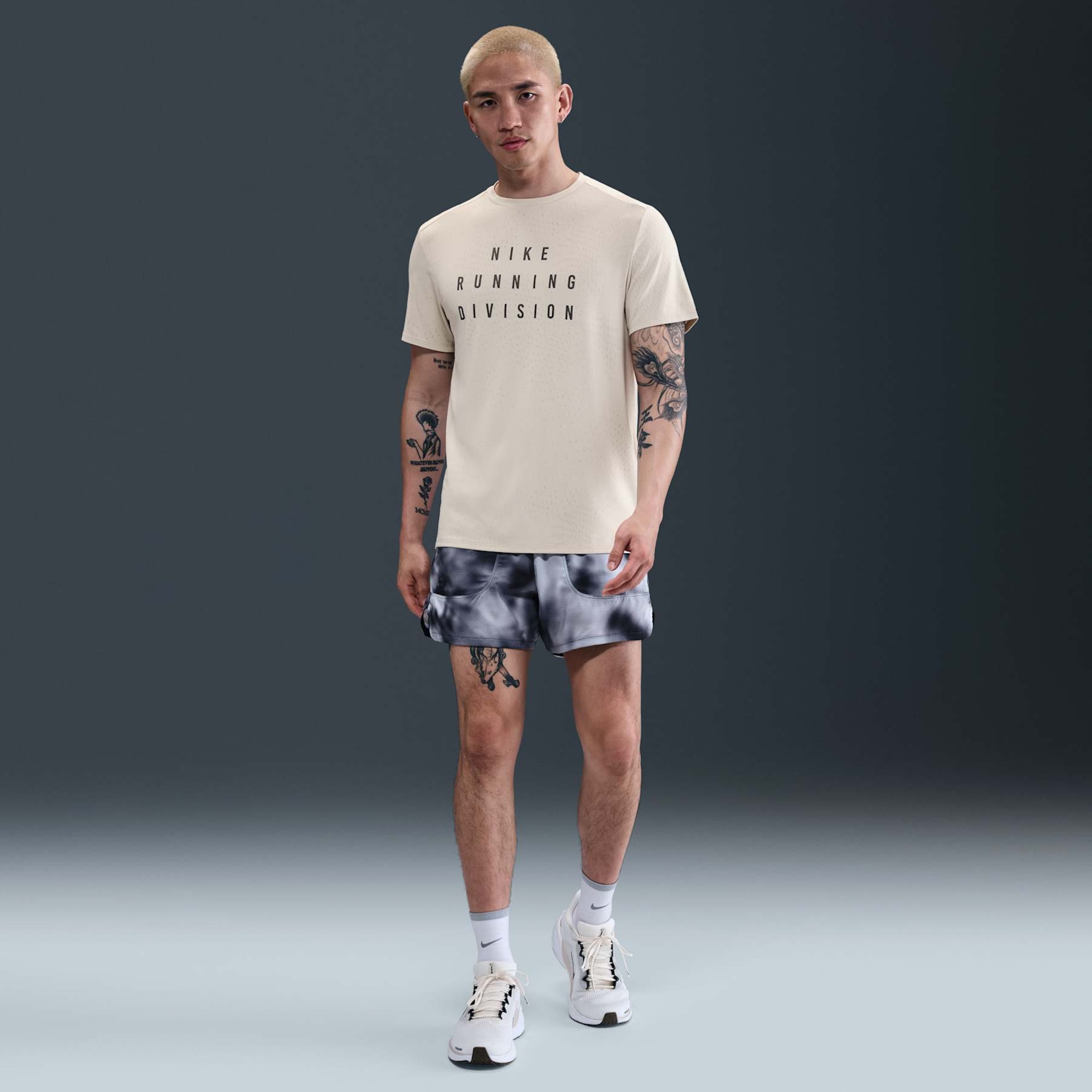 Camiseta Nike Dri-FIT Run Division Masculina - Foto 4