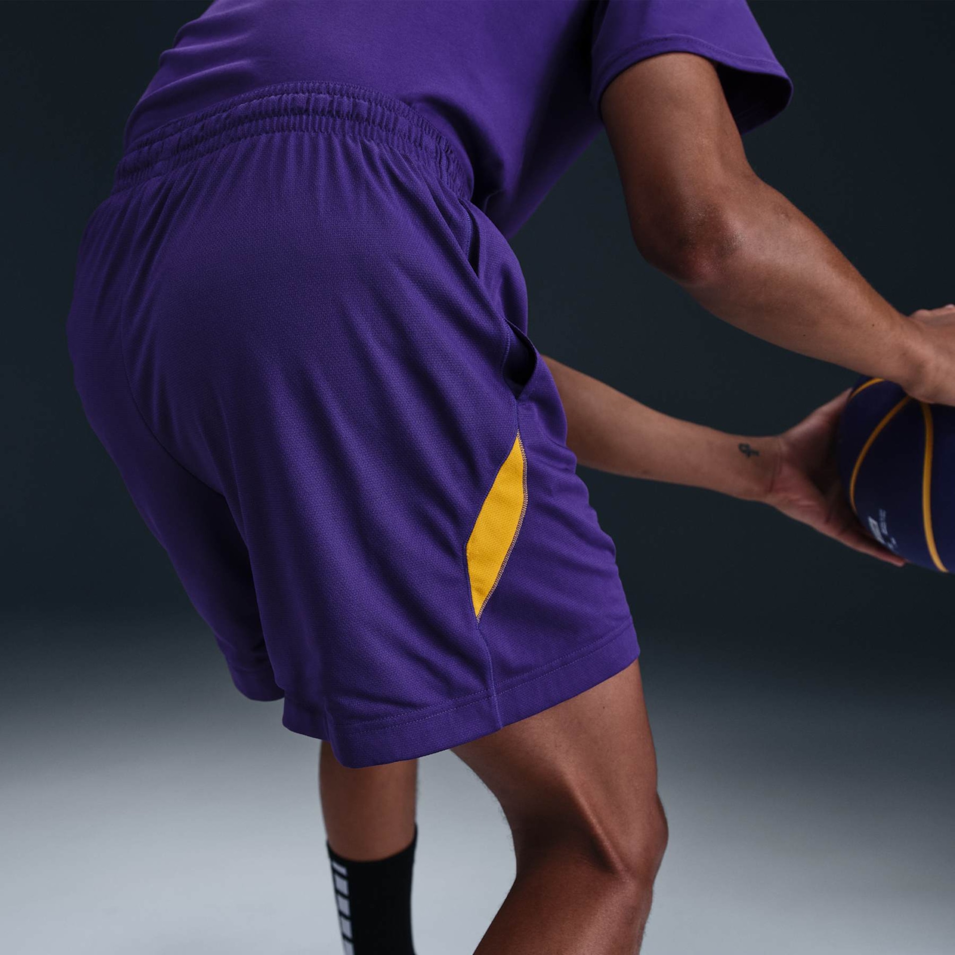 Shorts Nike Kobe Bryant Masculino - Foto 3