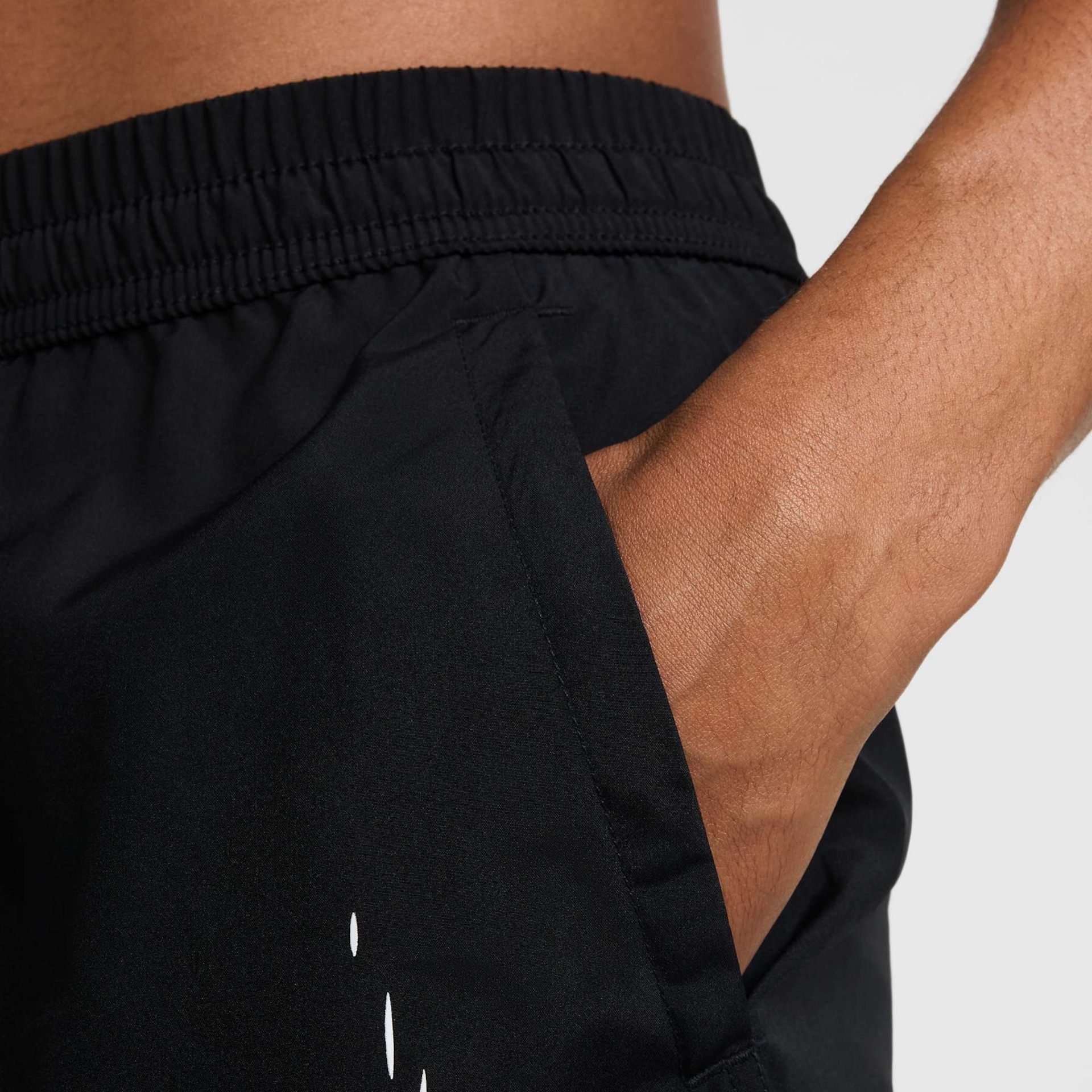 Shorts Nike Dri-FIT Swoosh 9IN Masculino - Foto 4