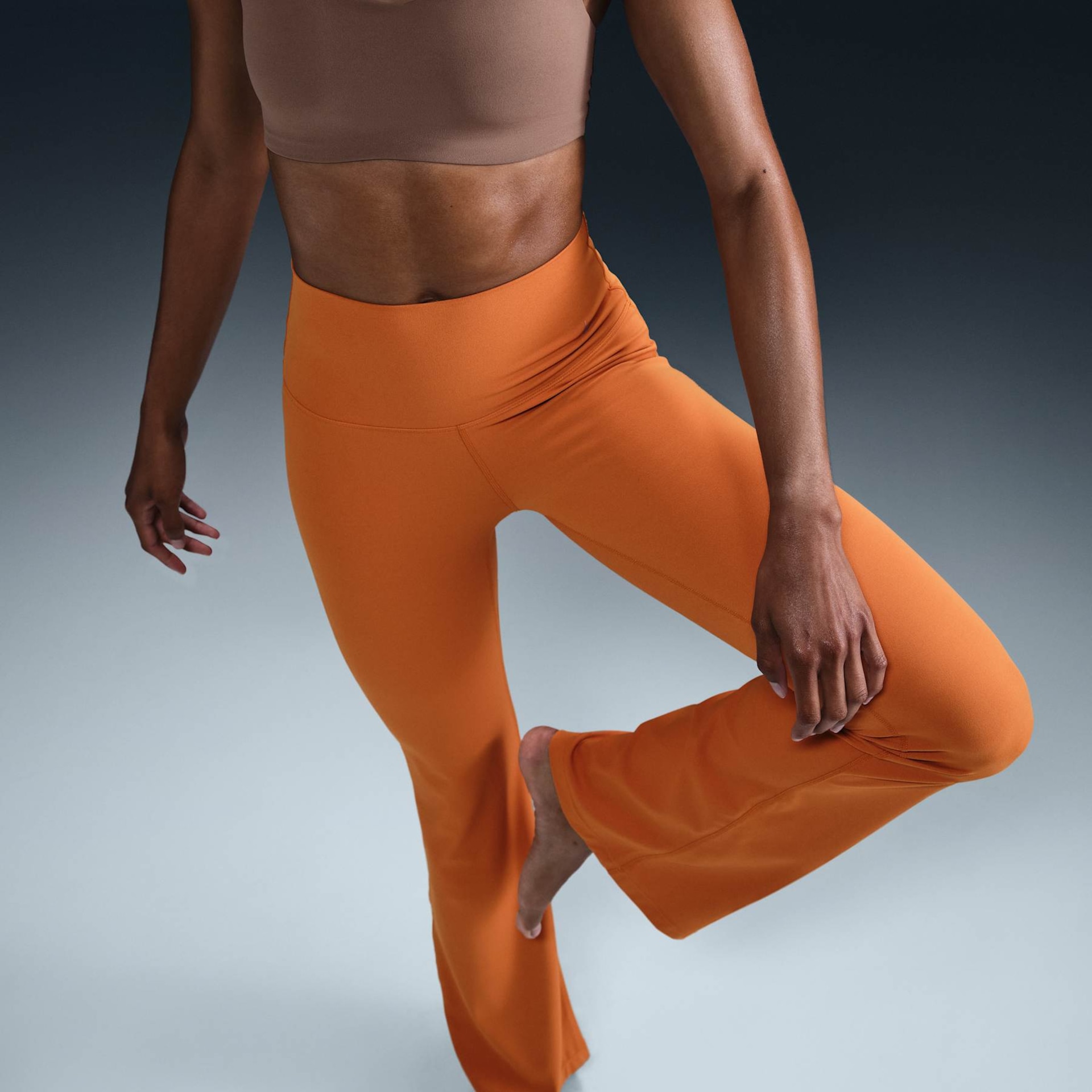 Legging Nike Zenvy Flare Feminina - Foto 2