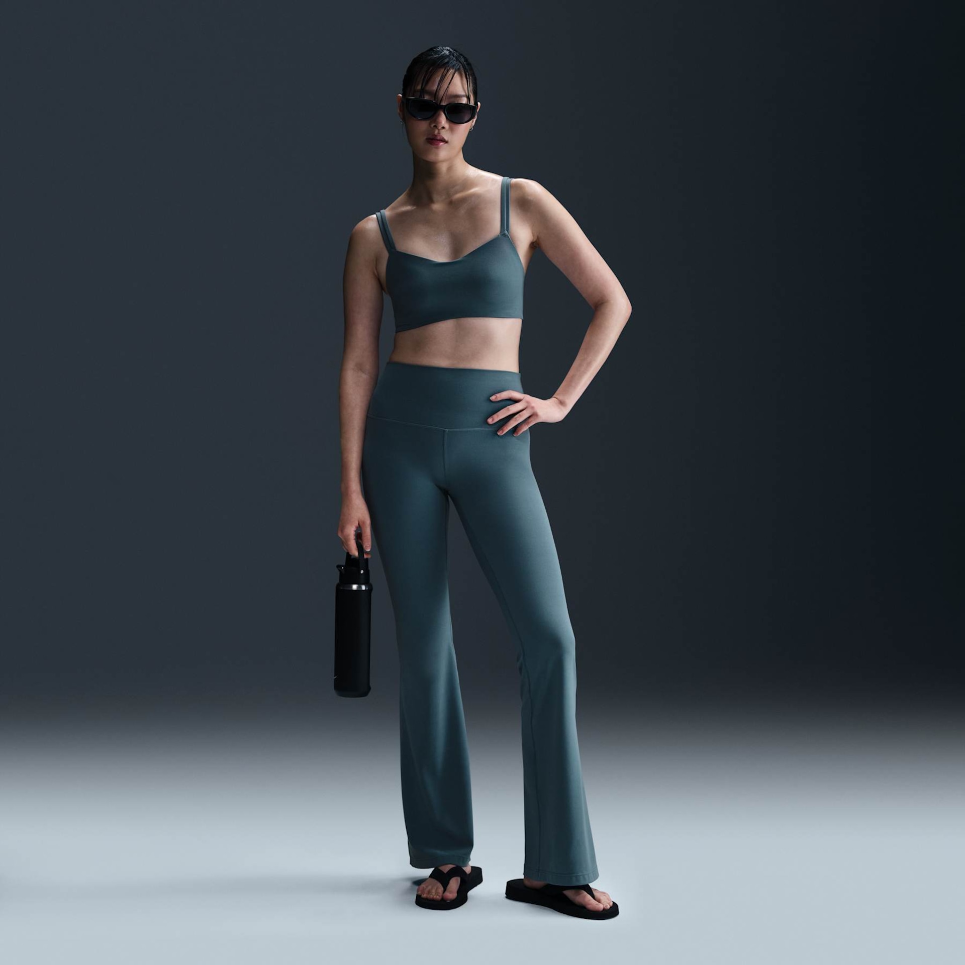 Imagem principal de Legging Nike Zenvy Flare Feminina