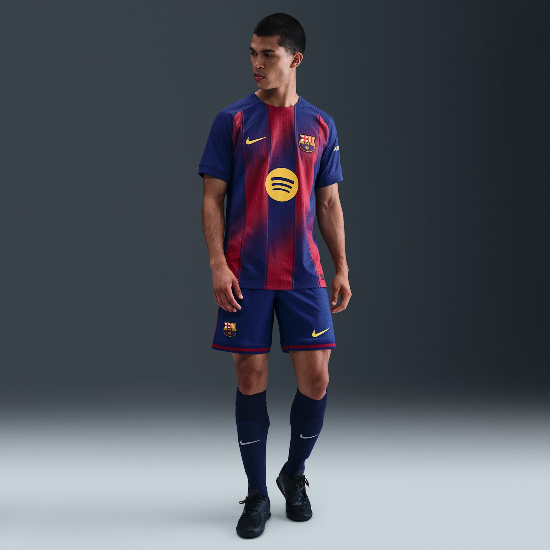 Camisa Barcelona Nike I 2025/26 Jogador Masculina - Foto 4