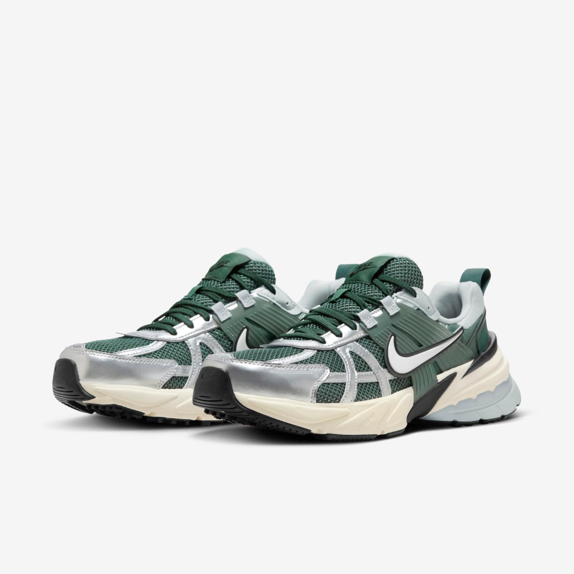 Tênis Nike V2K RUN Masculino - Foto 5