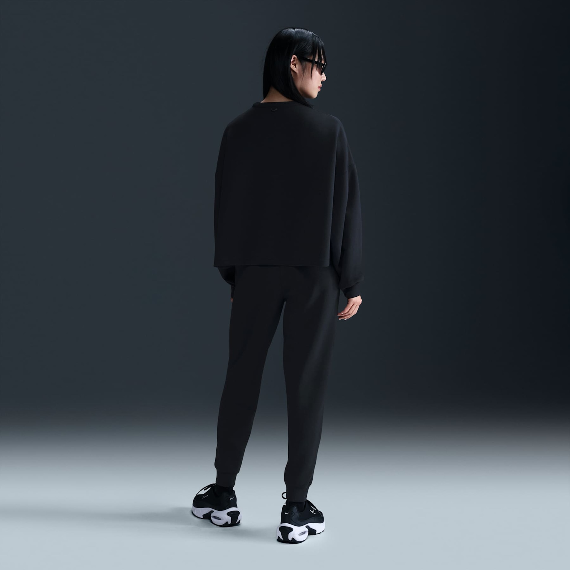 Blusão Nike Crew Soft Knit 24.7 Feminino - Foto 5