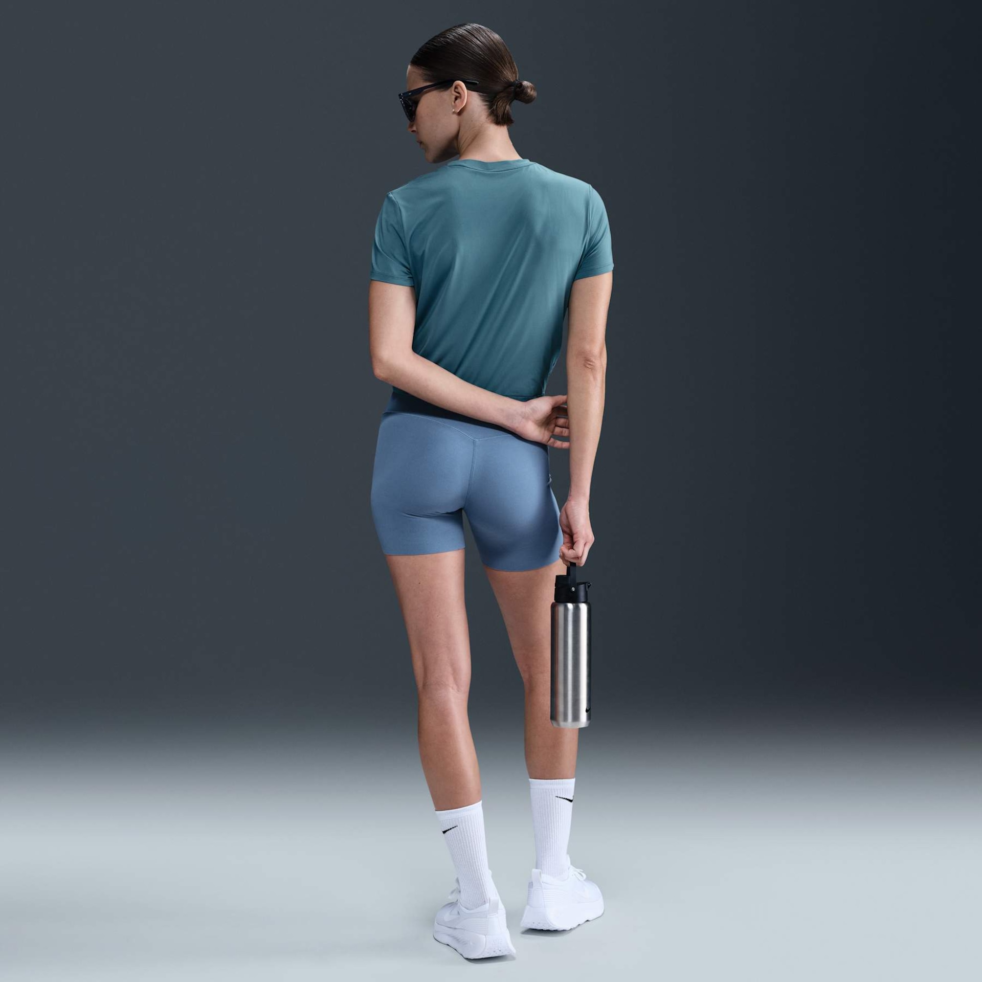 Camiseta Nike One Classic Cropped Feminina - Foto 5