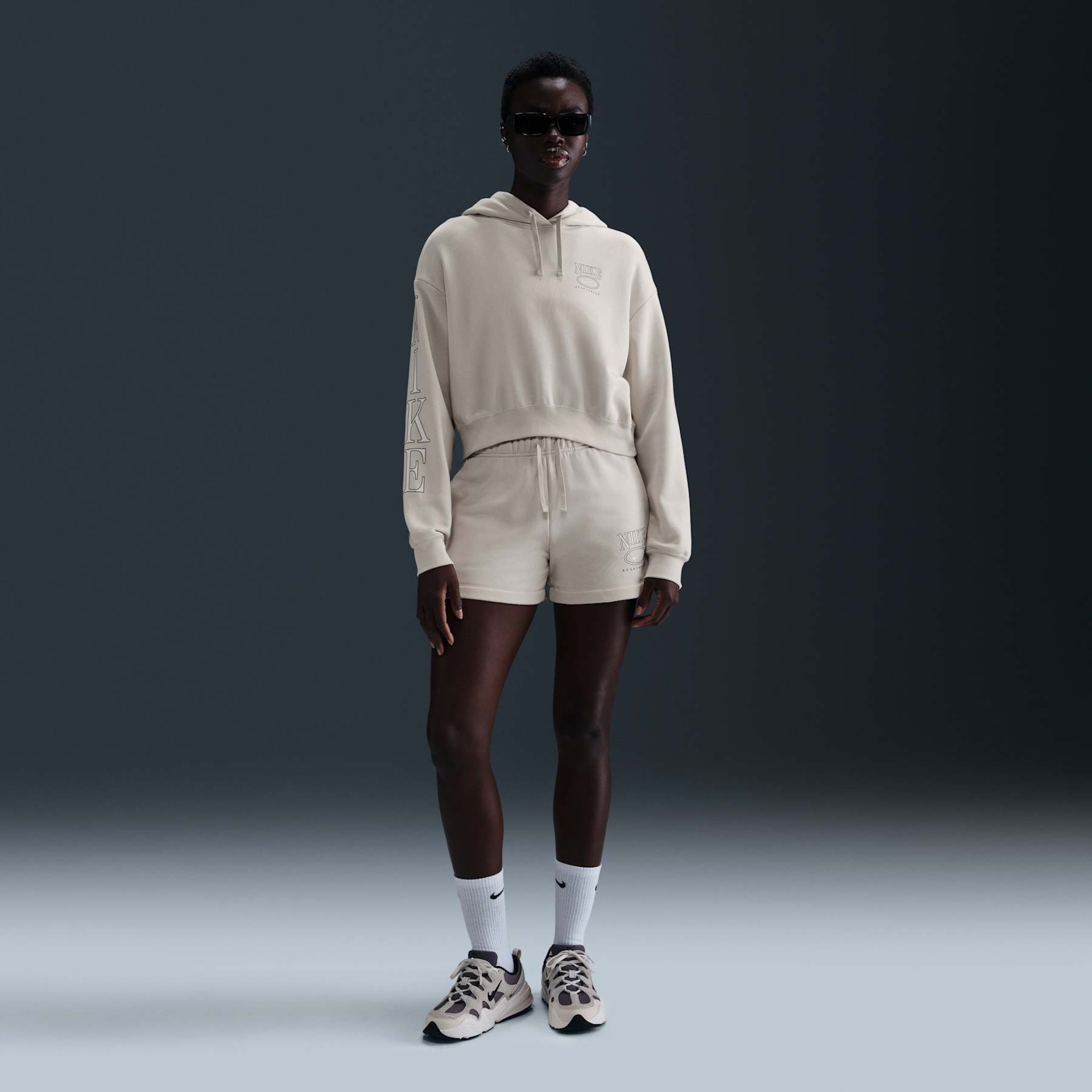 Blusão Nike Sportswear Club Fleece Feminino - Foto 4