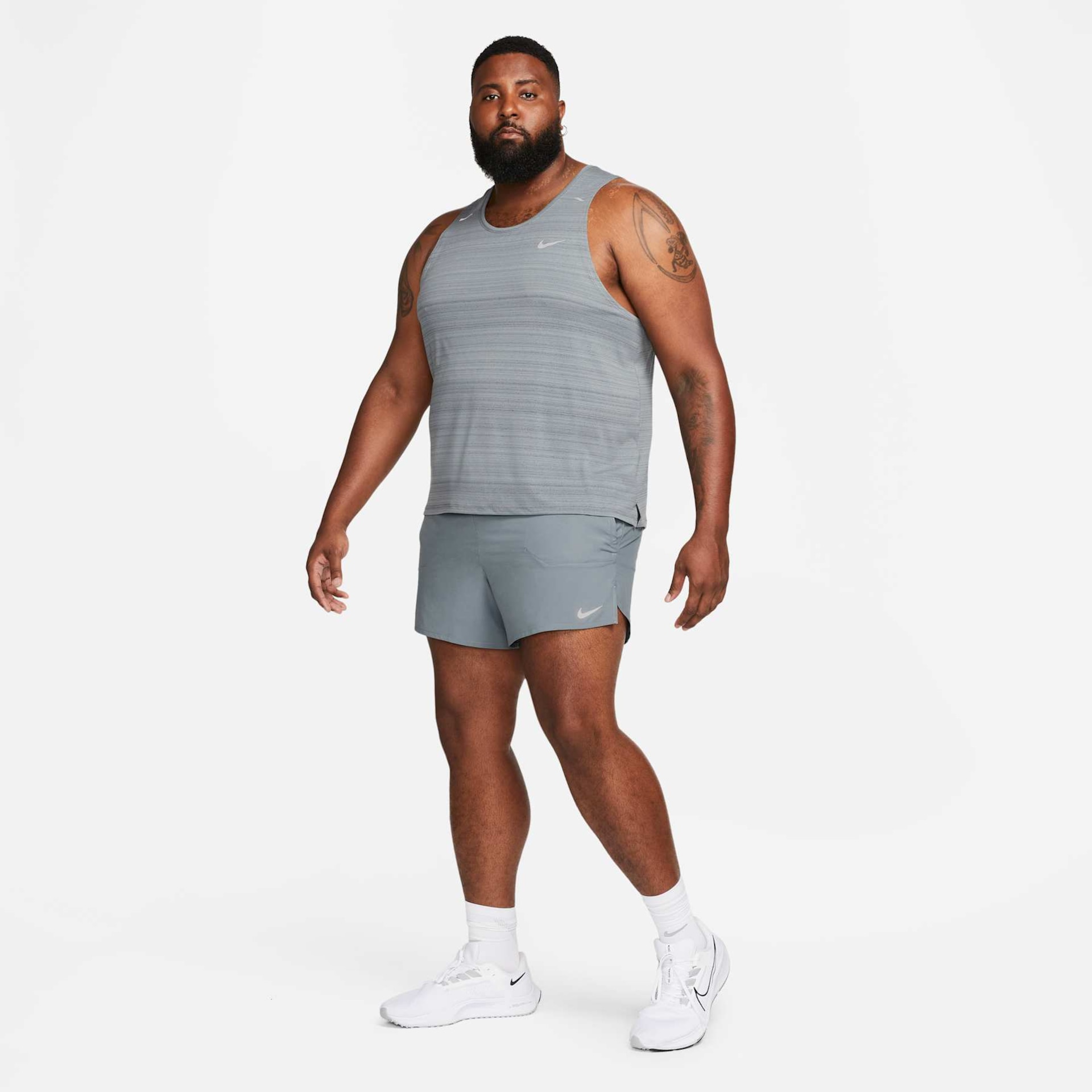 Shorts Nike Dri-FIT Stride Masculino - Foto 15