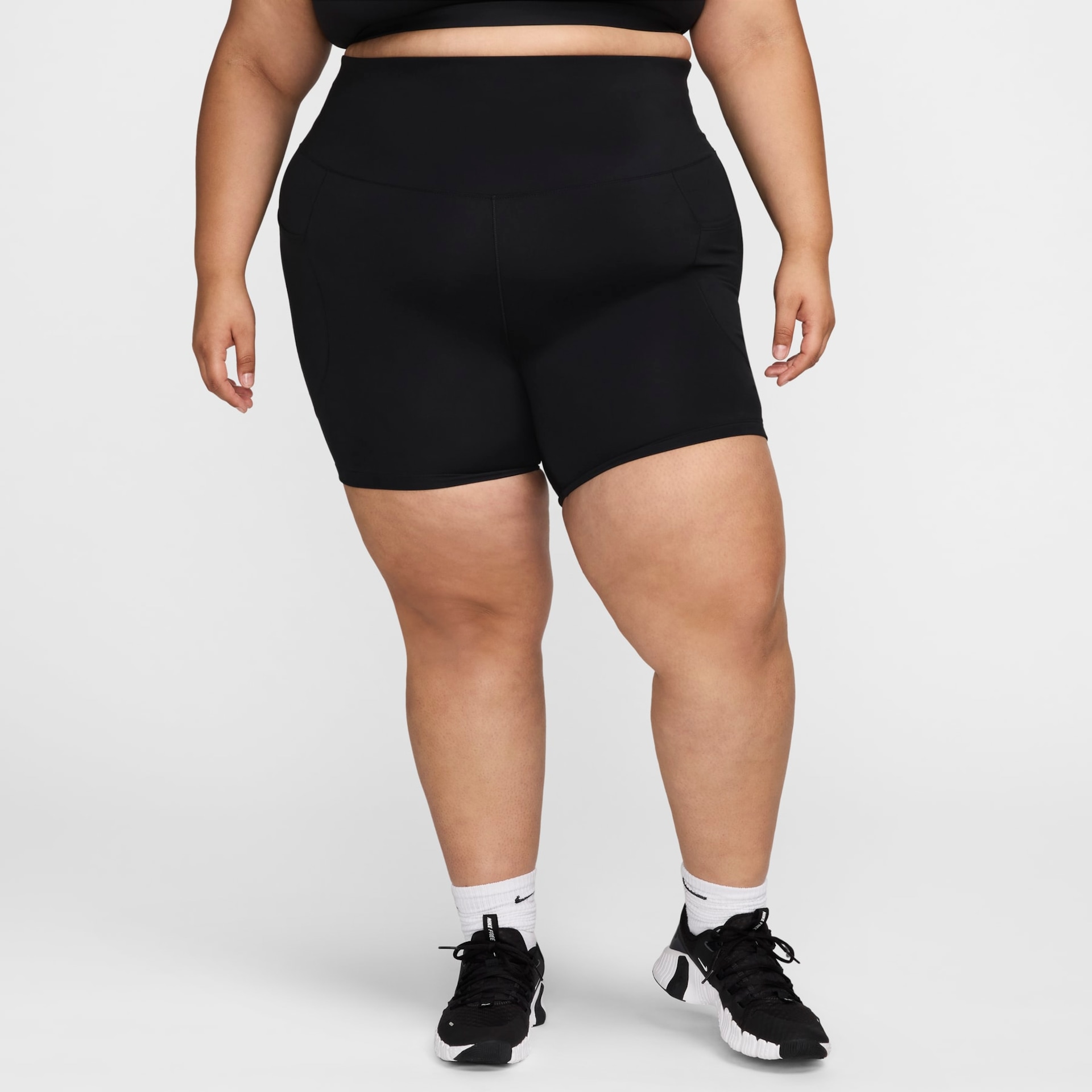 Shorts Nike Dri-FIT One HR 8IN Feminino - Foto 1