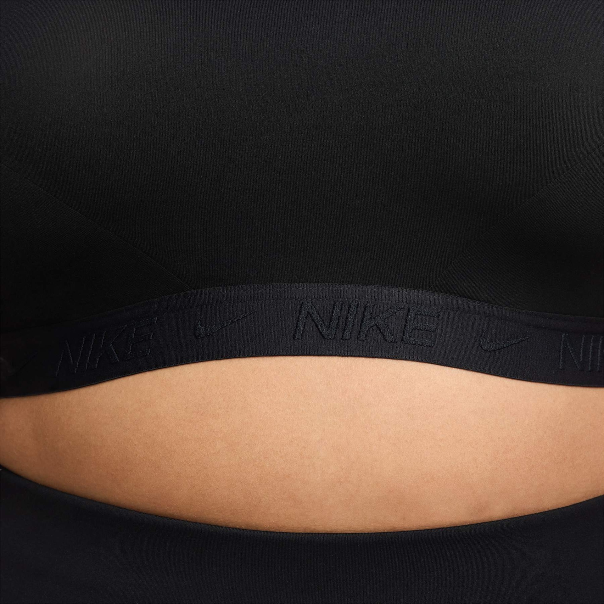 Plus Size - Top Nike Dri-FIT Indy Feminino - Foto 5