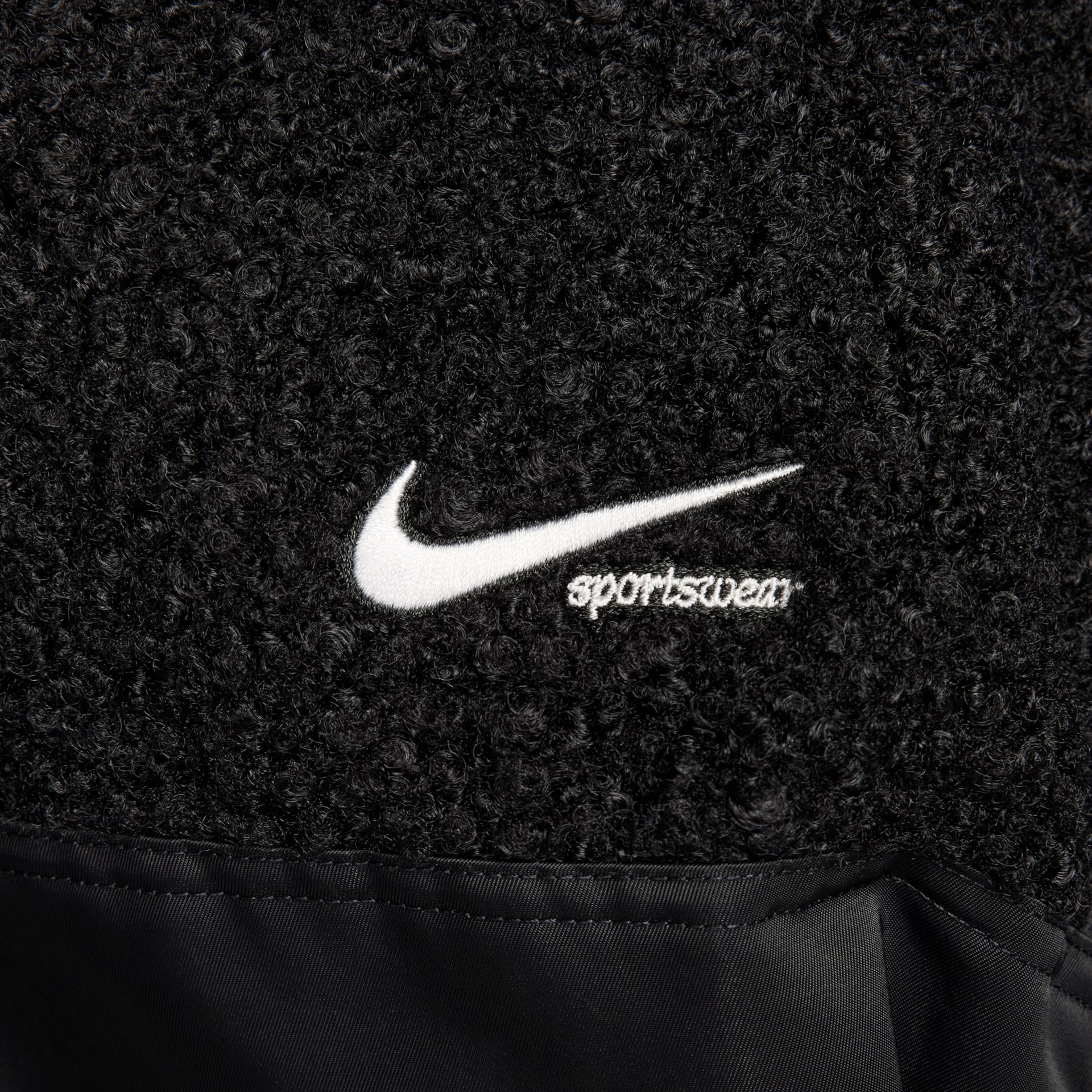 Jaqueta NikeSportswear Bomber Sherpa Feminina - Foto 7