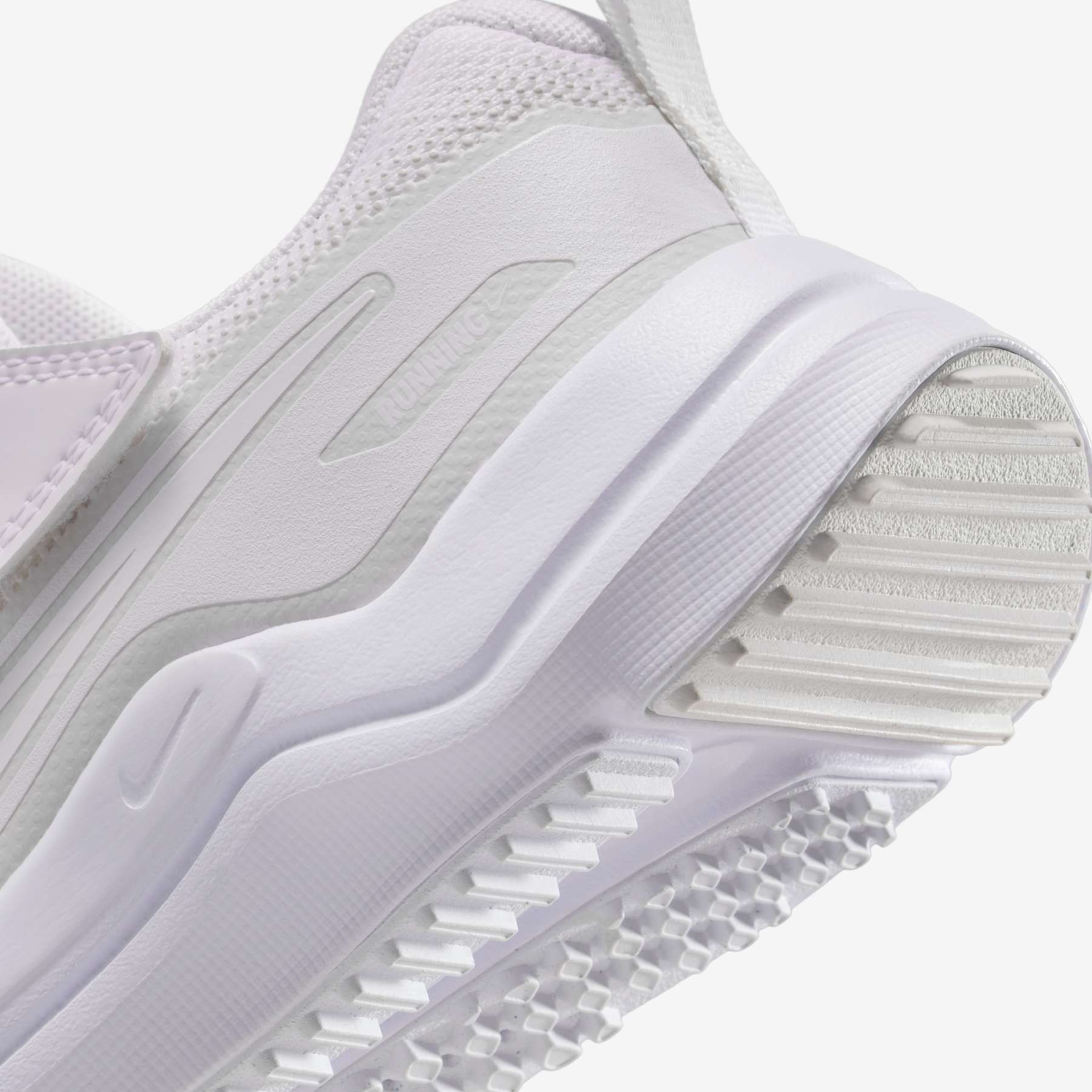Tênis Nike Cosmic Runner Infantil - Foto 8