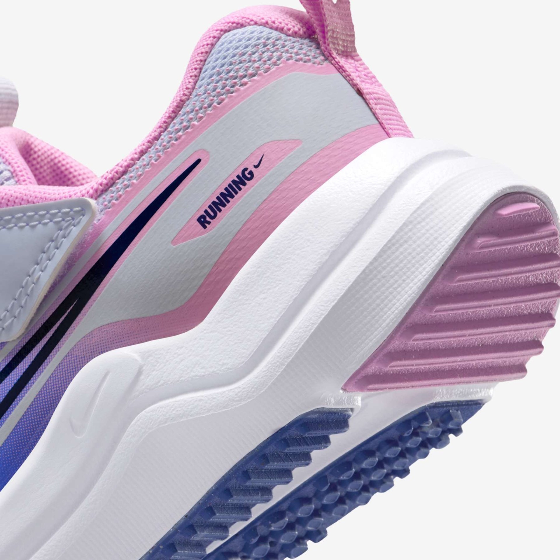 Tênis Nike Cosmic Runner Infantil - Foto 8