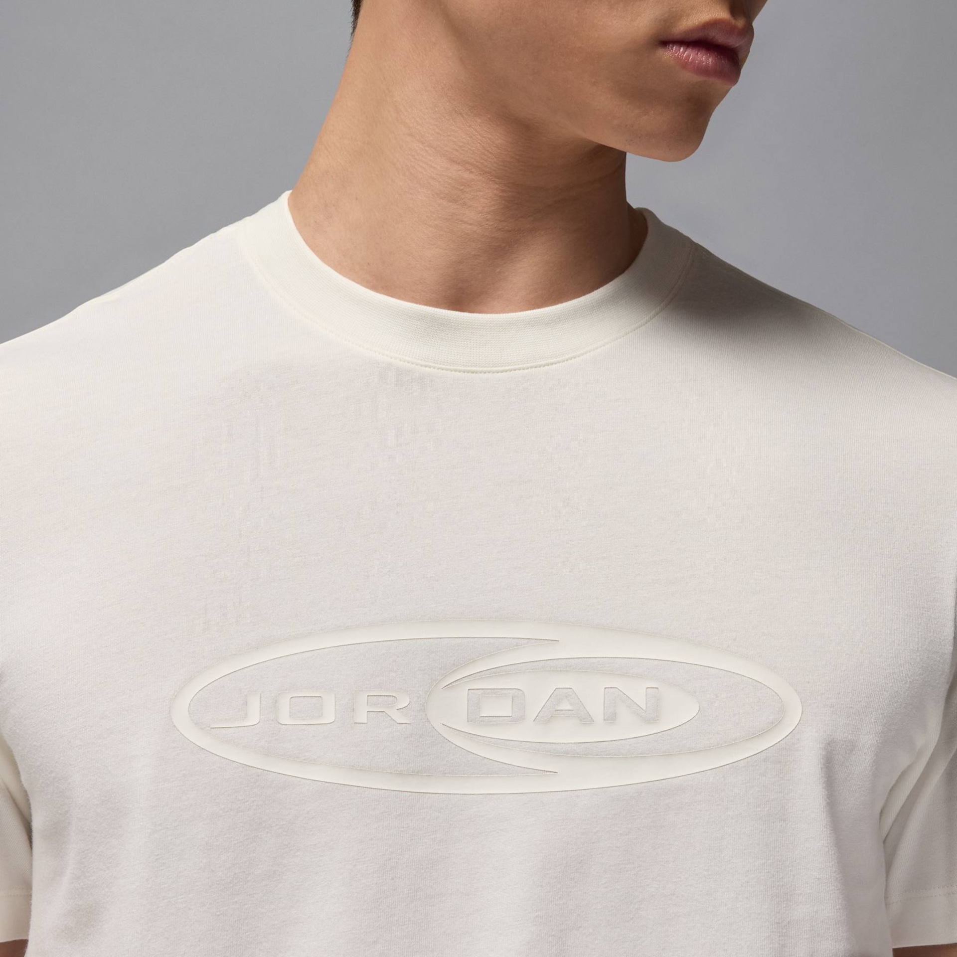 Camiseta Jordan Flight Essentials Masculina - Foto 4