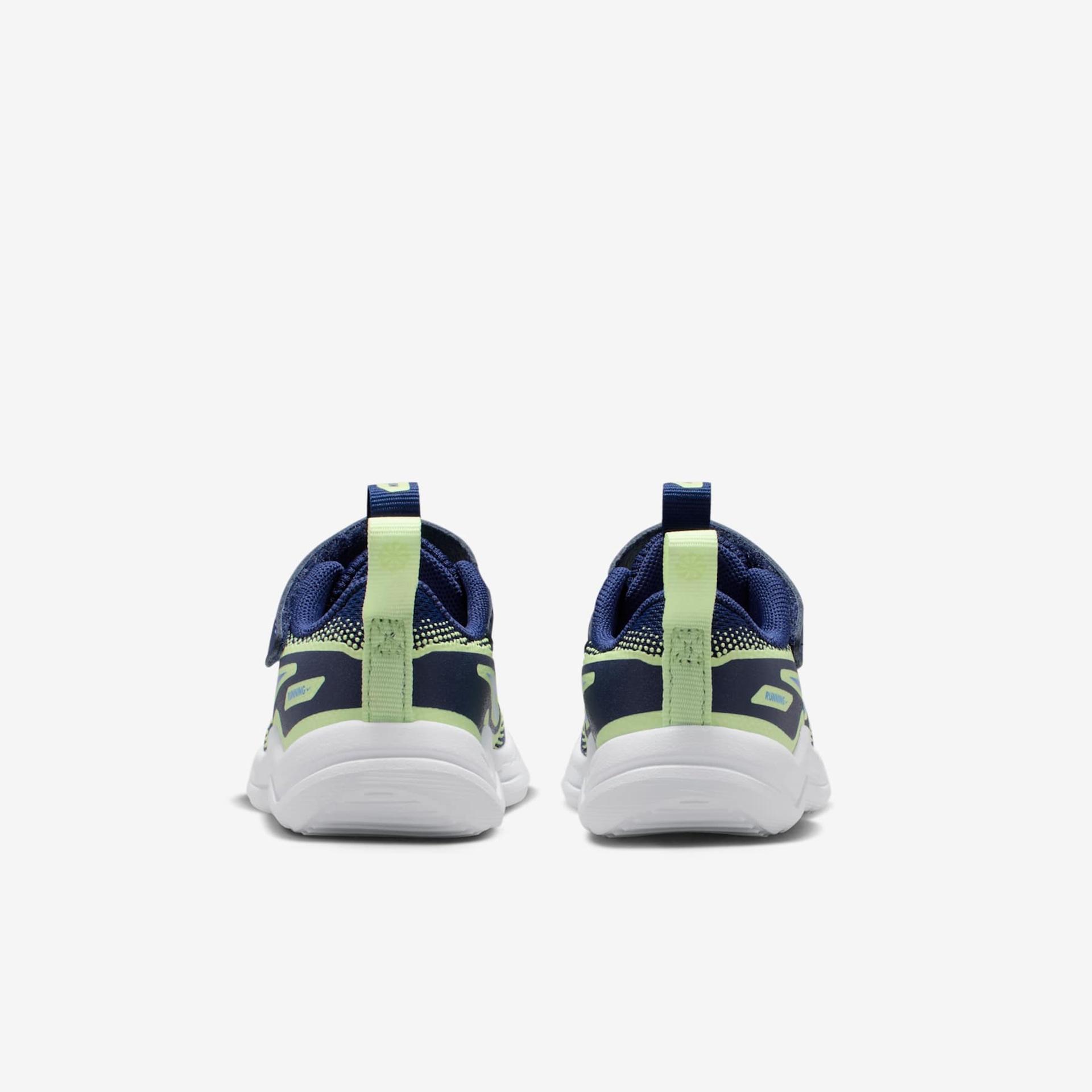Tênis Nike Cosmic Runner Infantil - Foto 6