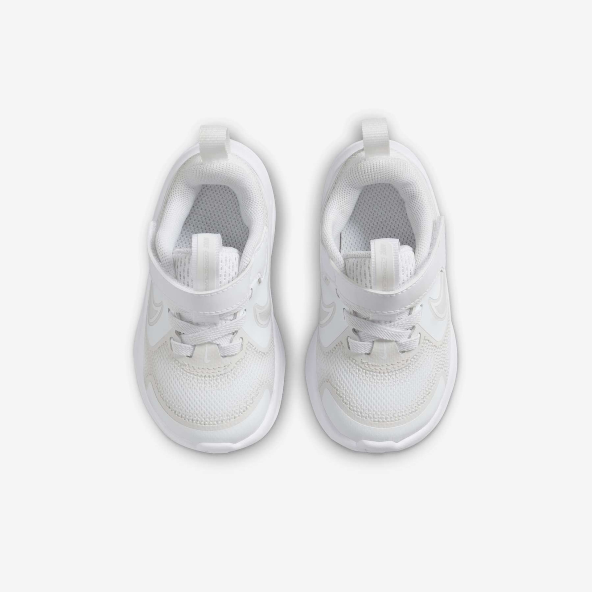 Tênis Nike Cosmic Runner Infantil - Foto 4