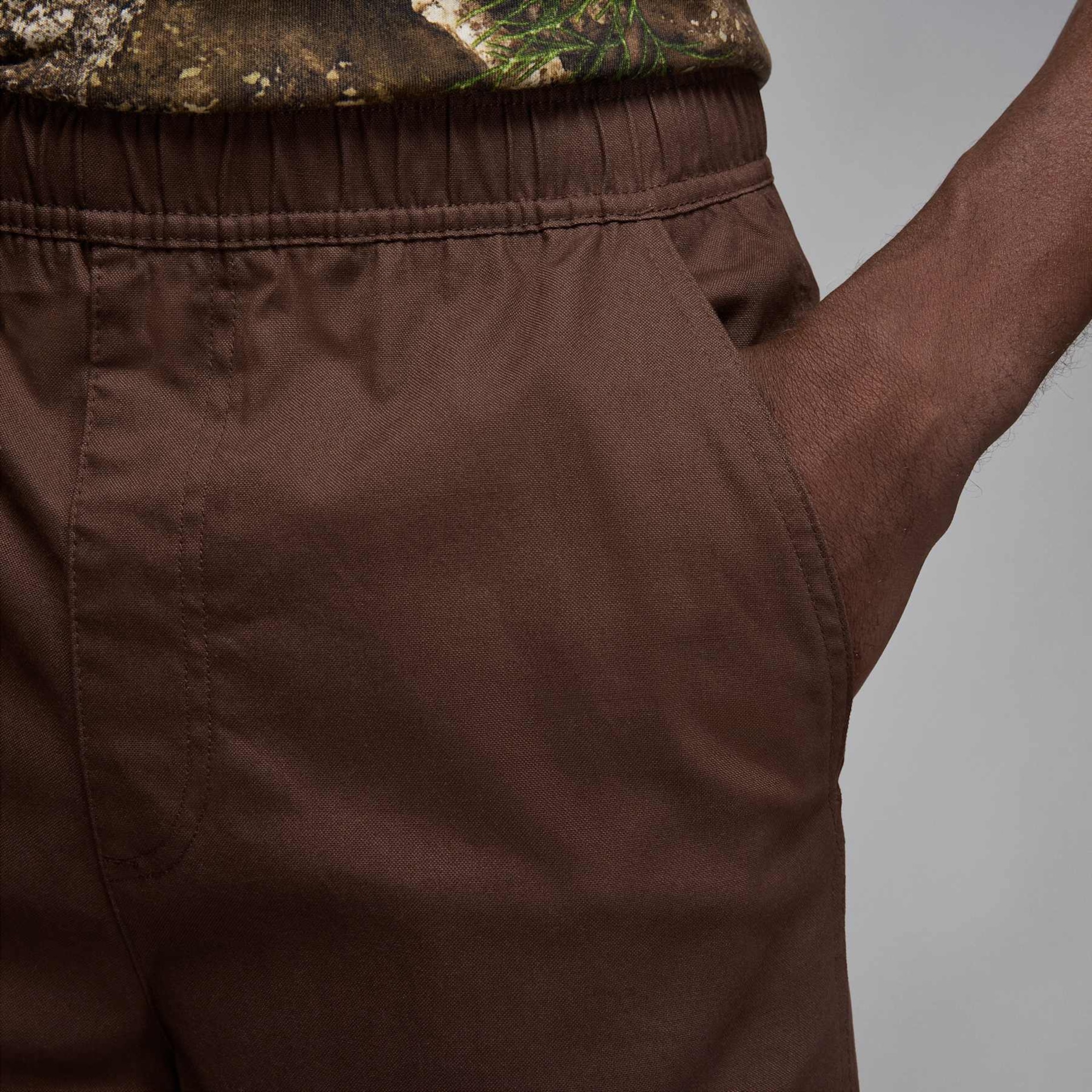 Calça Jordan Essentials Woven Masculina - Foto 4