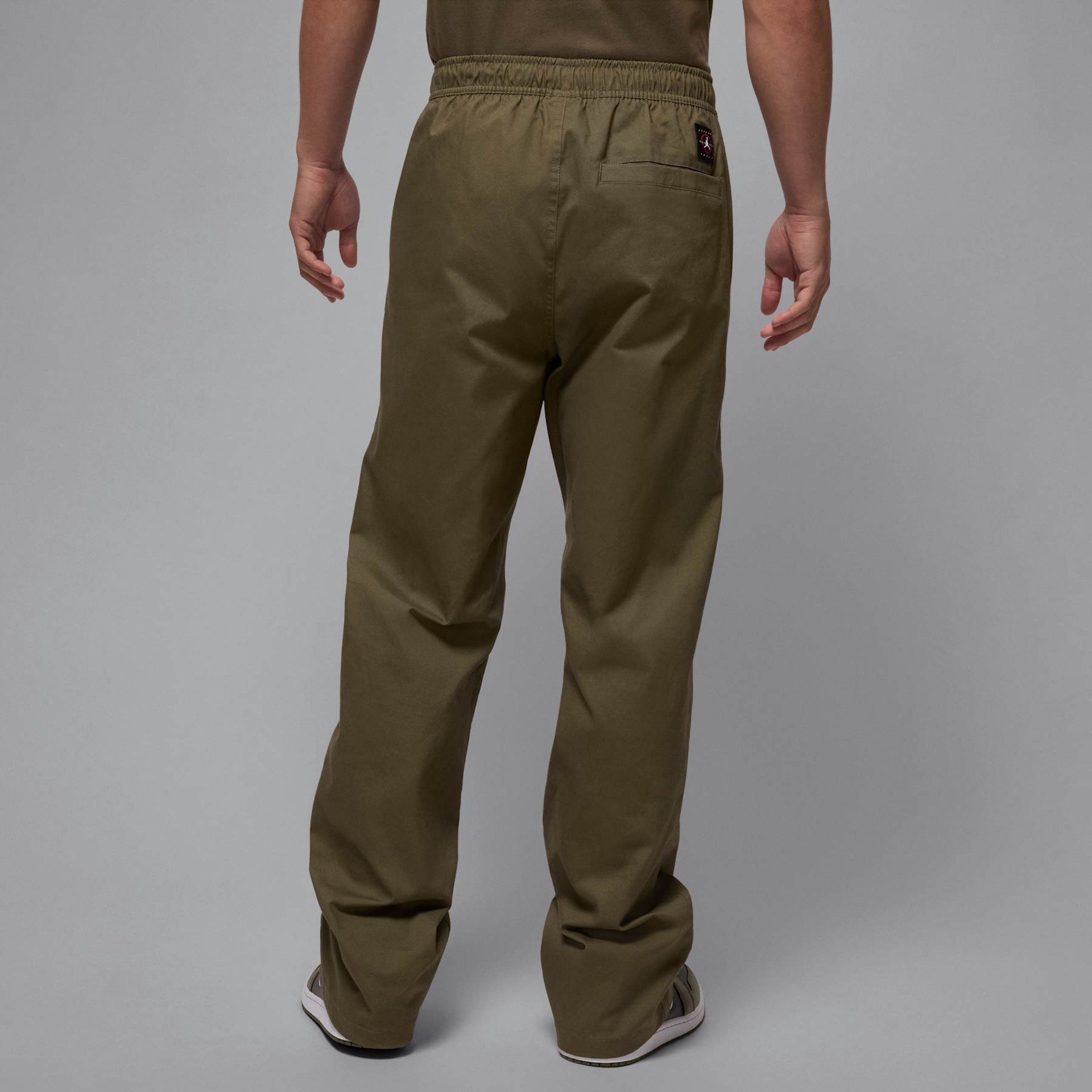 Calça Jordan Essentials Woven Masculina - Foto 2