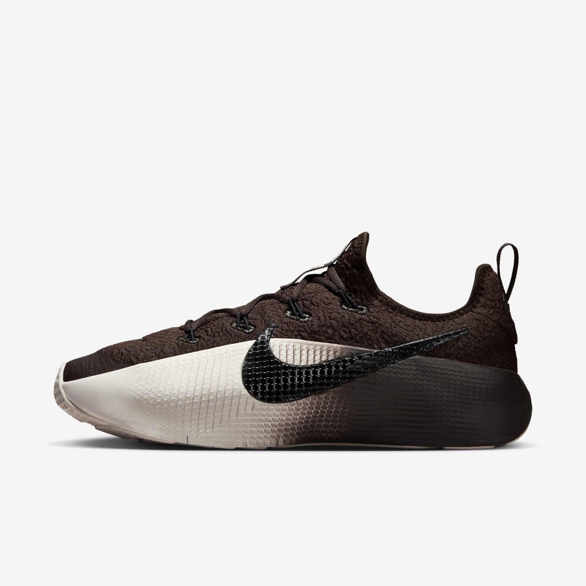 Imagem principal de Tênis Nike Lebron TR1 Masculino