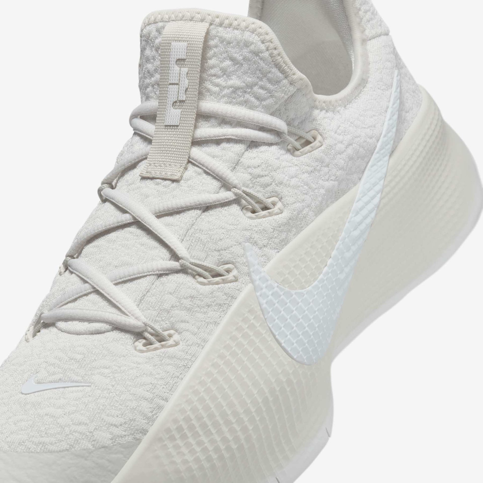 Tênis Nike Lebron TR1 Unissex - Foto 7