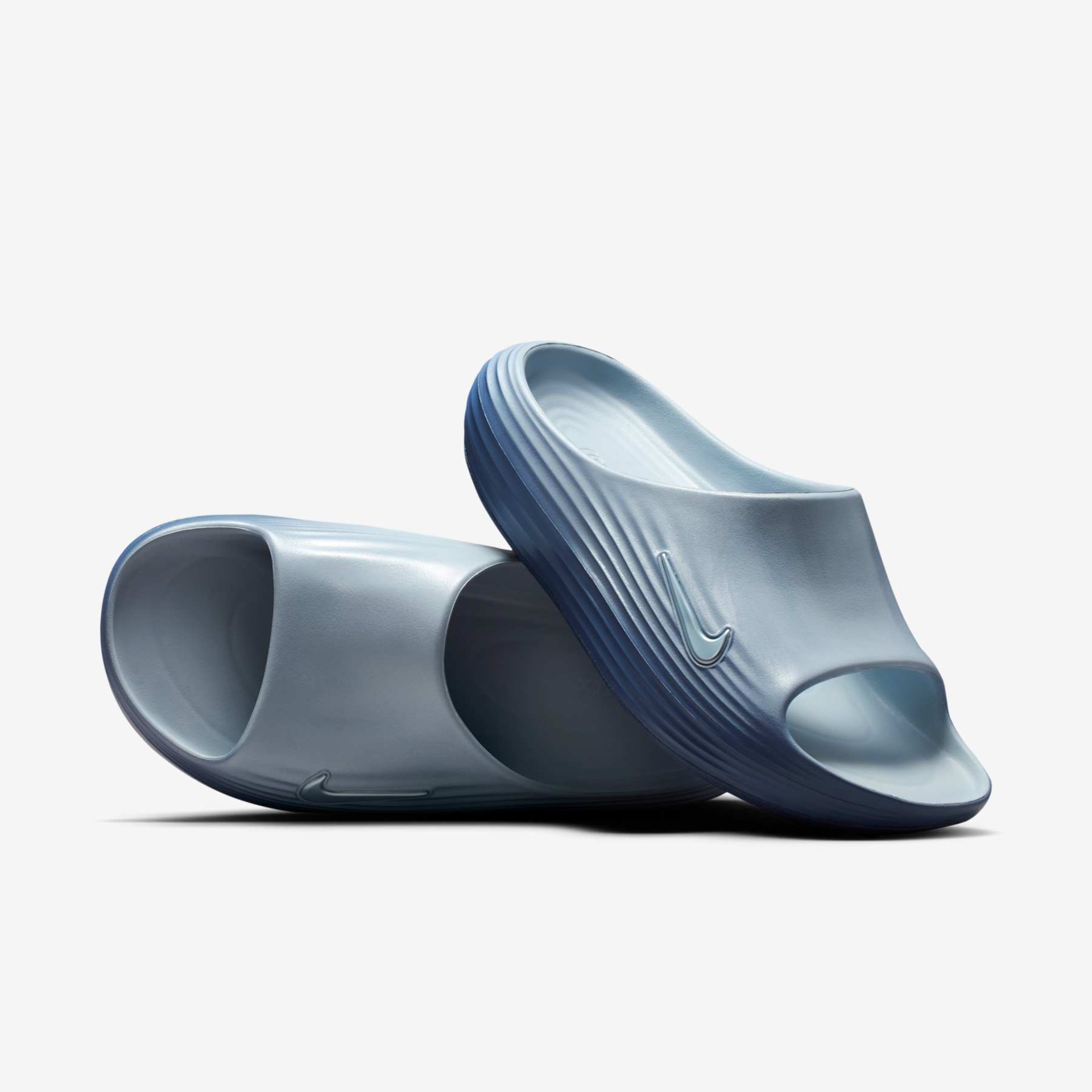 Imagem principal de Chinelo Nike ReactX Rejuven8 Feminino