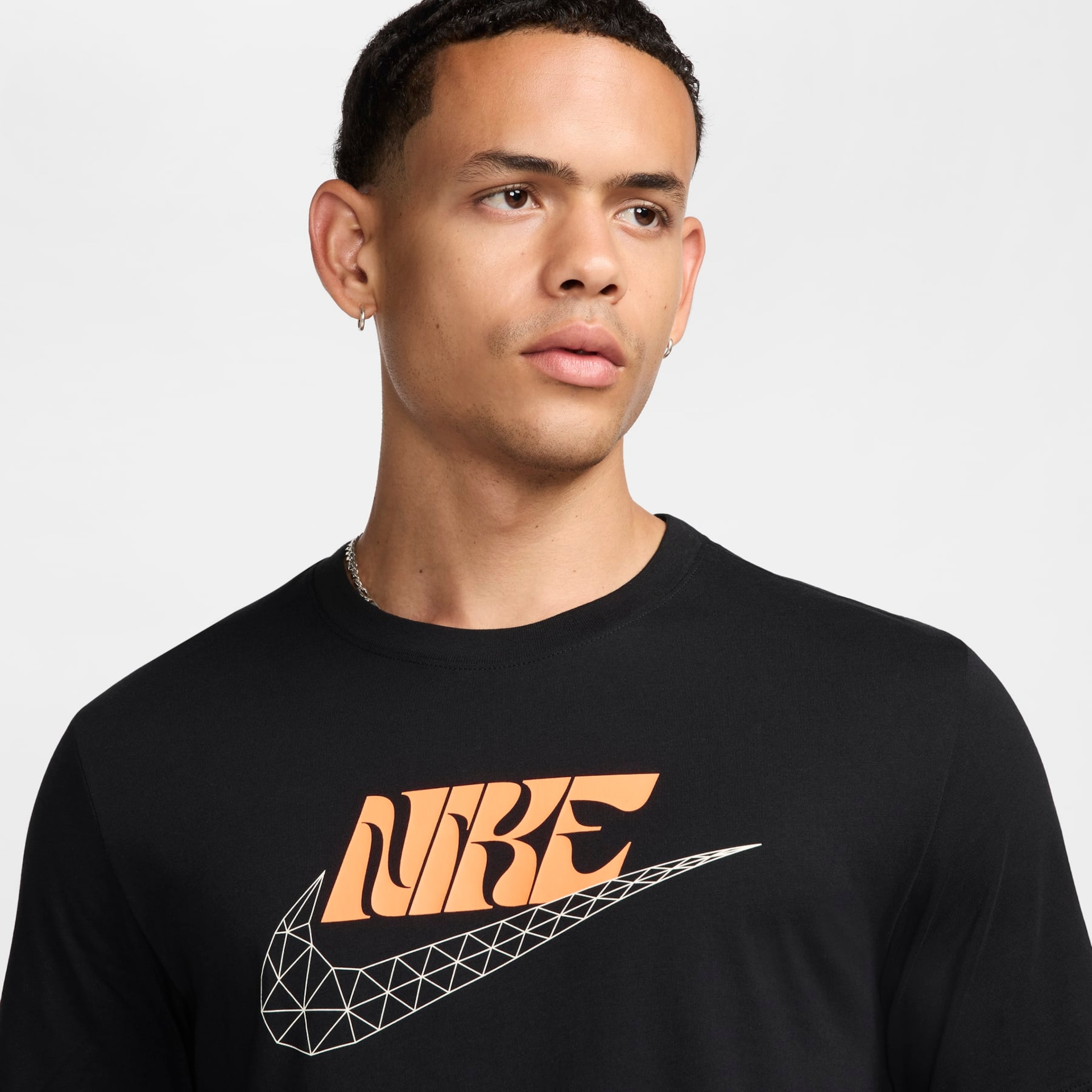 Camiseta Nike Sportswear Icon Masculina - Foto 3
