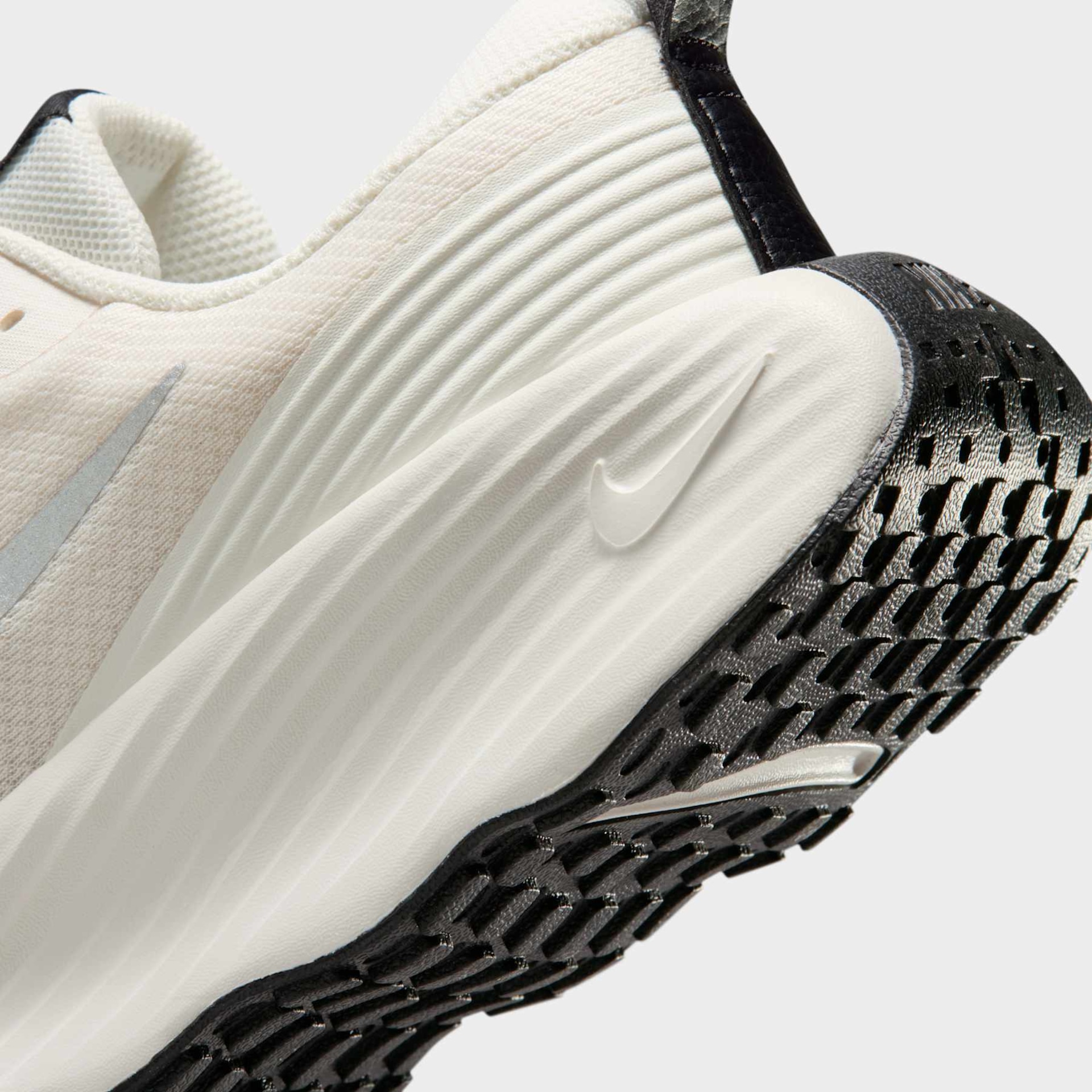 Tênis Nike Promina Feminino - Foto 8