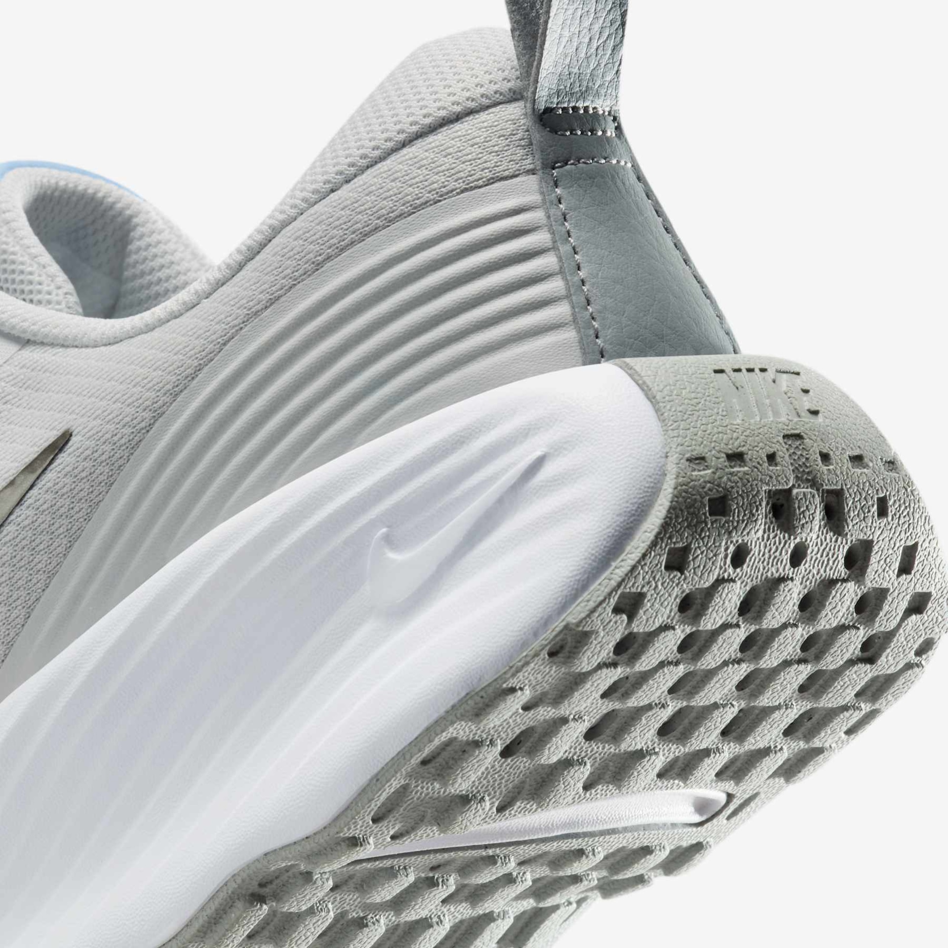 Tênis Nike Promina Feminino - Foto 8