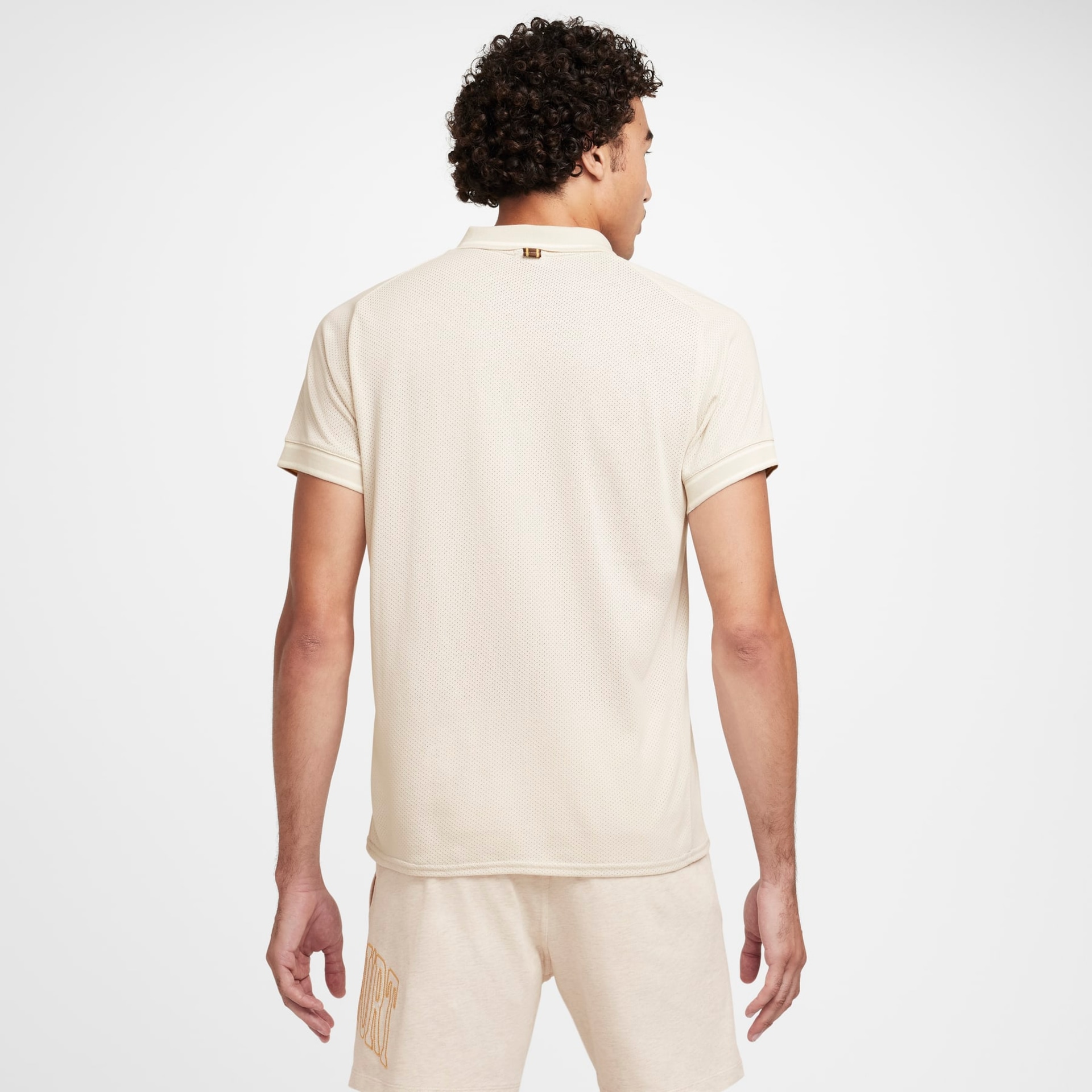 Camisa Polo NikeCourt Heritage Masculina - Foto 2