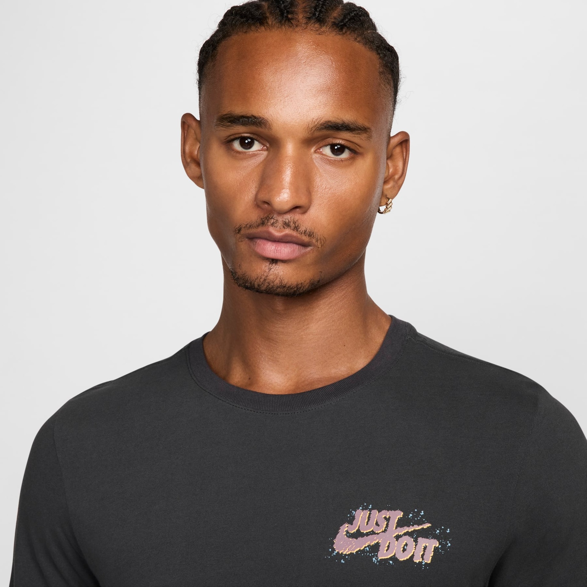 Camiseta Nike Sportswear JDI Masculina - Foto 3