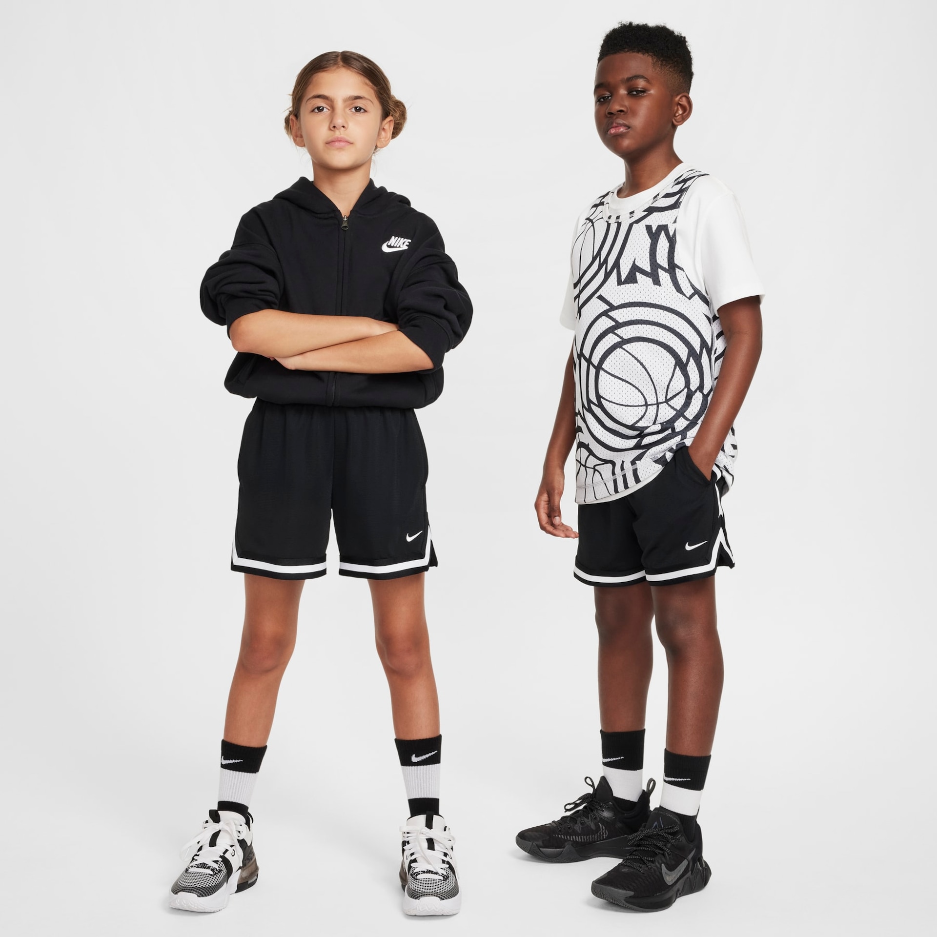 Shorts Nike Dri-FIT DNA 5In Infantil - Foto 8