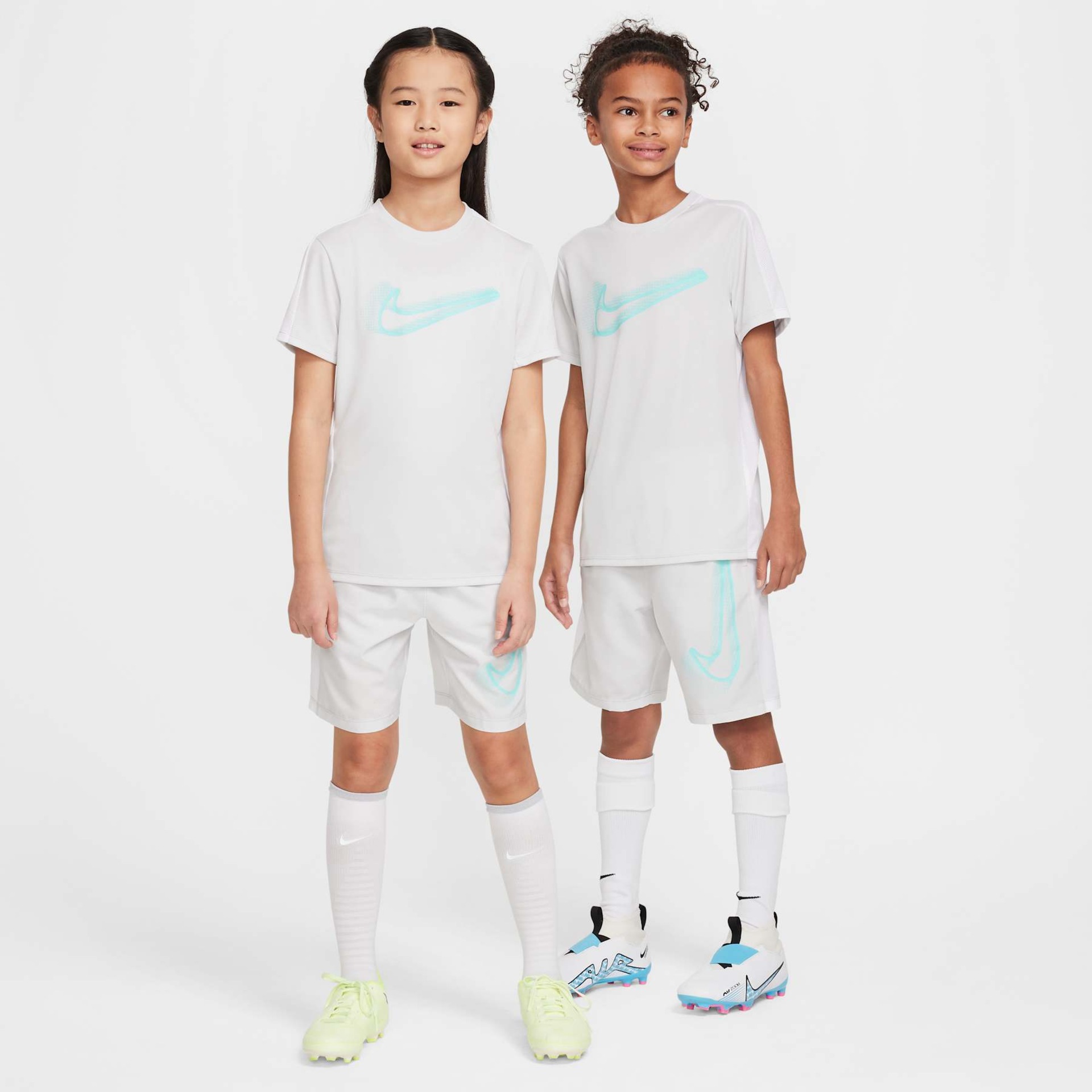 Camiseta Nike Dri-FIT Academy23 Infantil - Foto 6