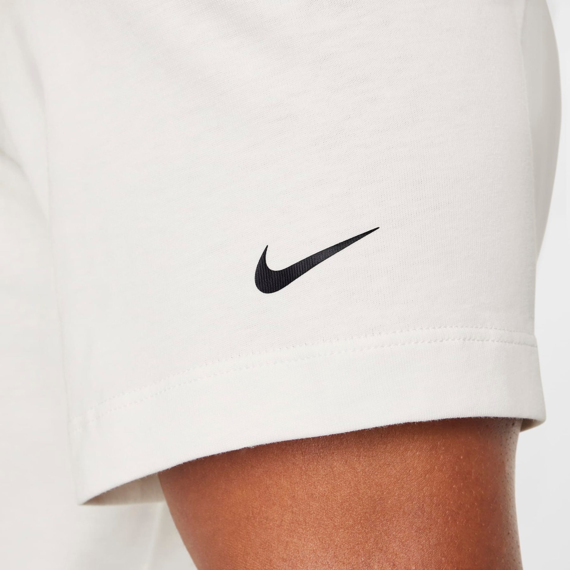 Camiseta Nike Monopoly LeBron James Masculina - Foto 5