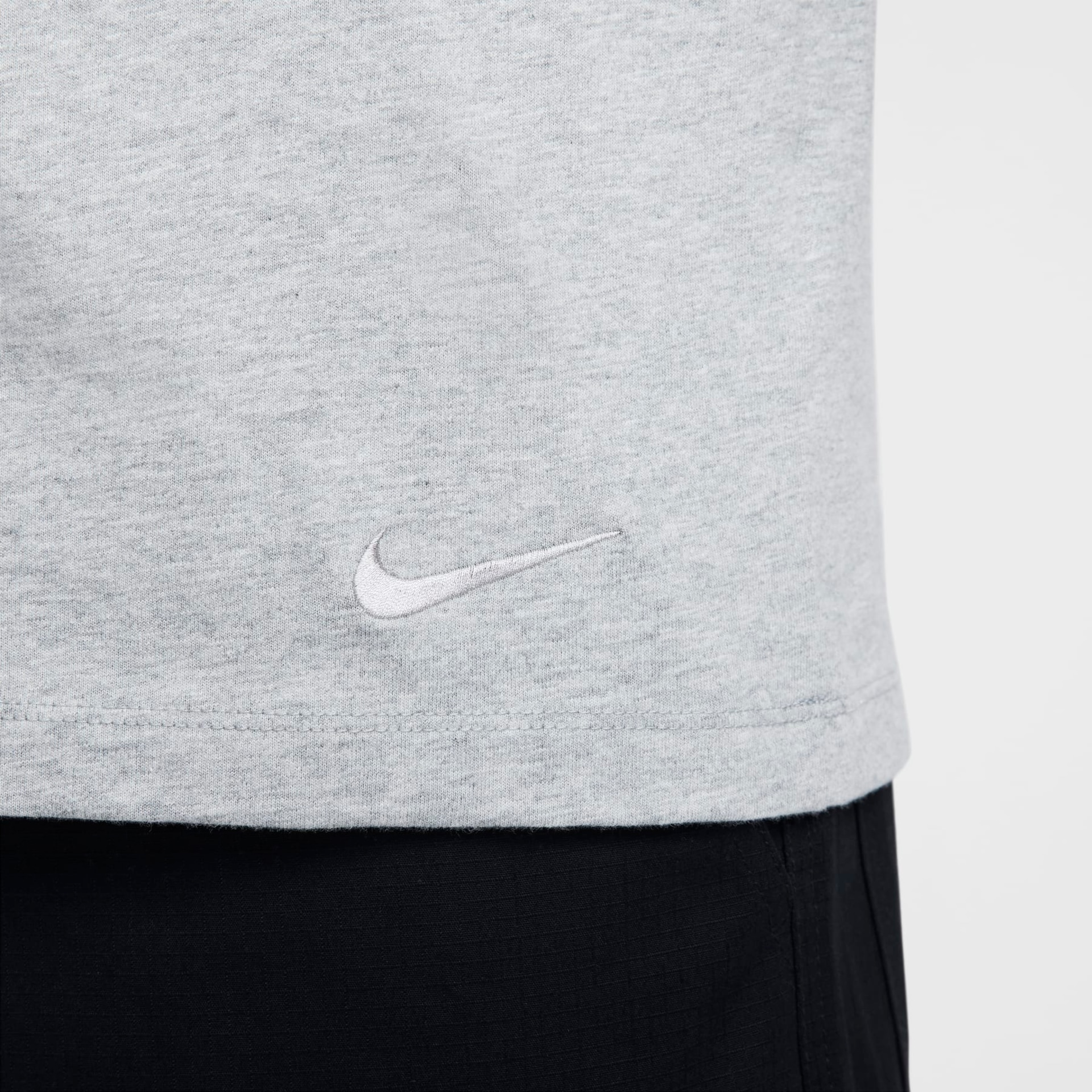 Camiseta Nike Sportswear Masculina - Foto 4