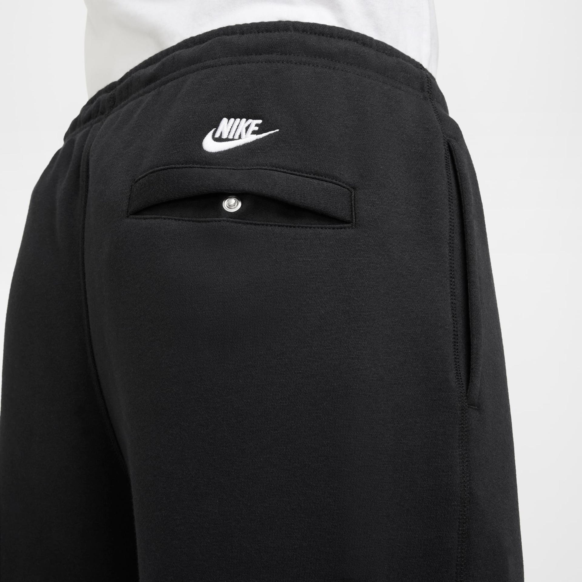 Calça Nike Club CF Masculina - Foto 4