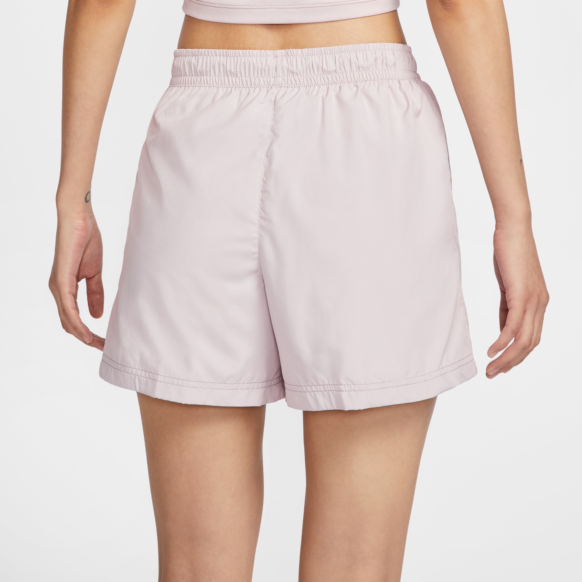 Shorts Nike Sportswear Woven Feminino - Foto 2