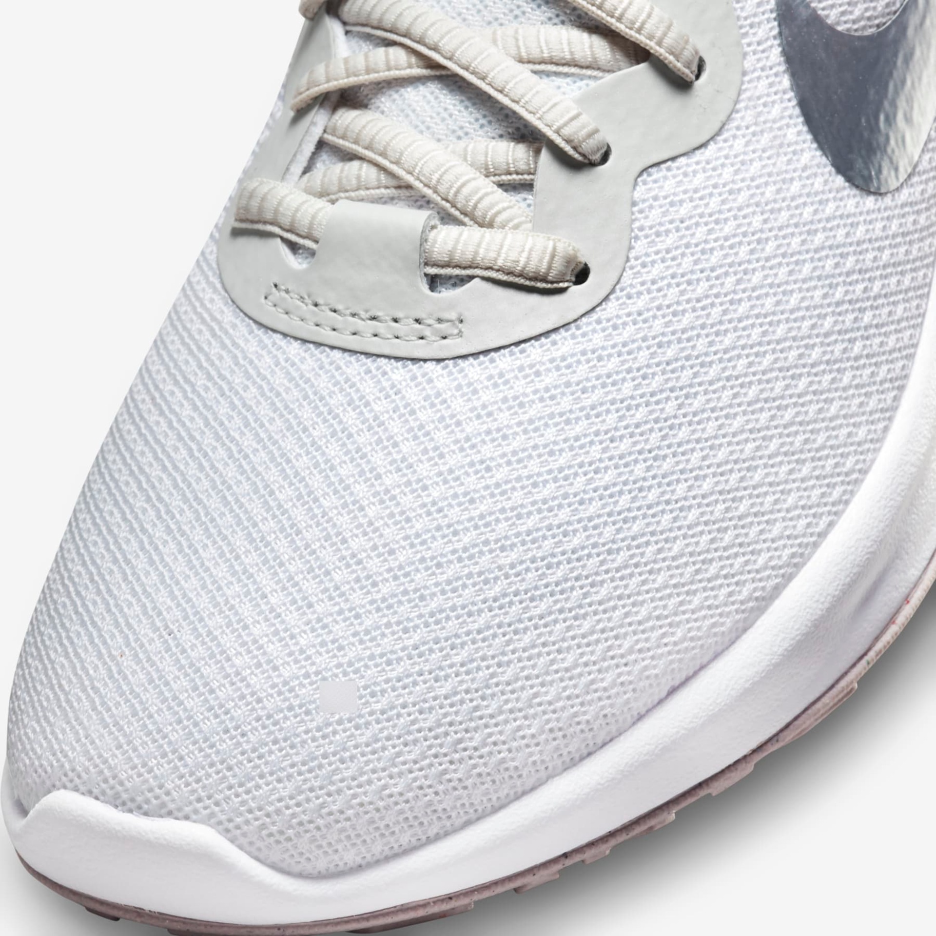 Tênis Nike Revolution 6 Premium Feminino - Foto 7