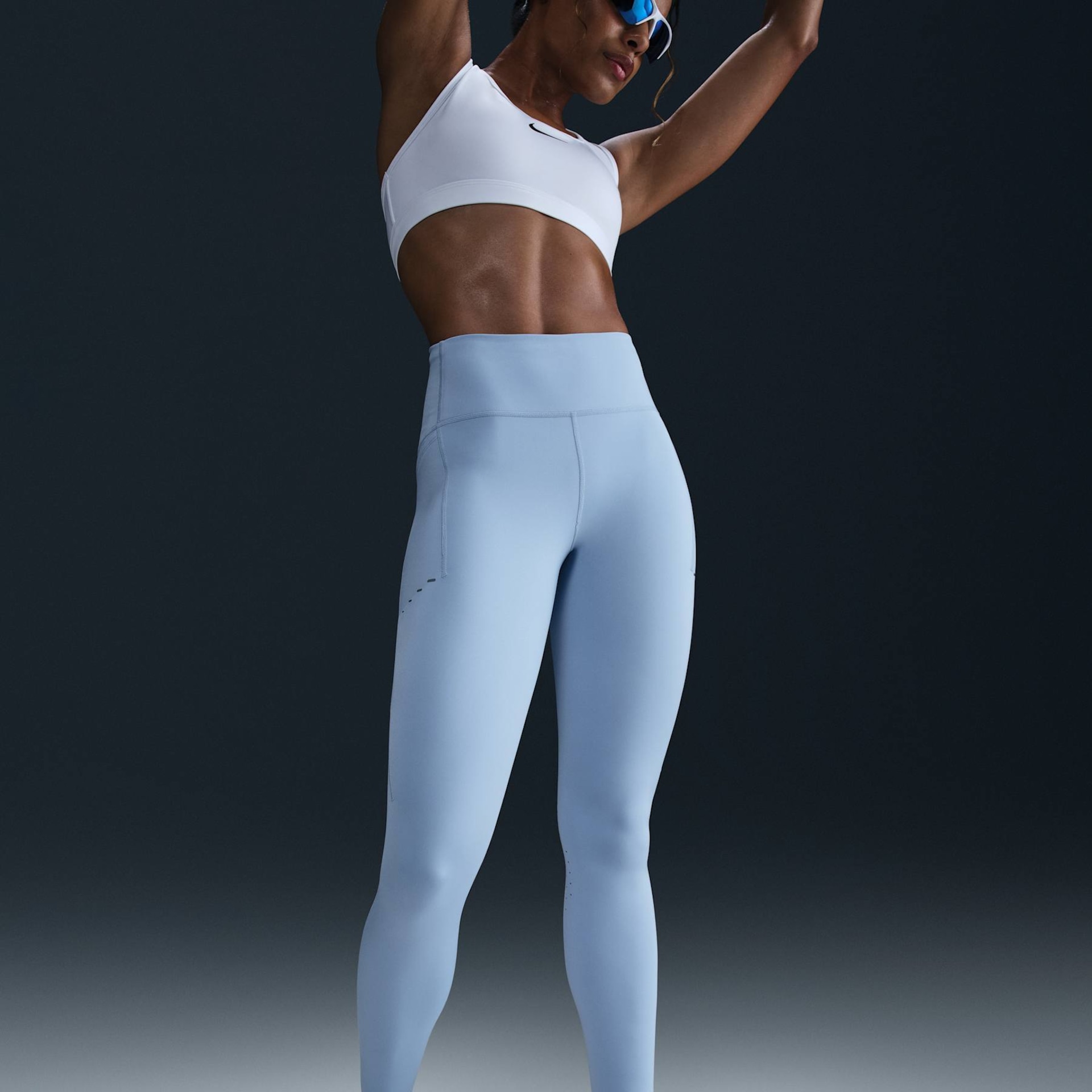 Legging Nike Dri-FIT Swift Feminina - Foto 2