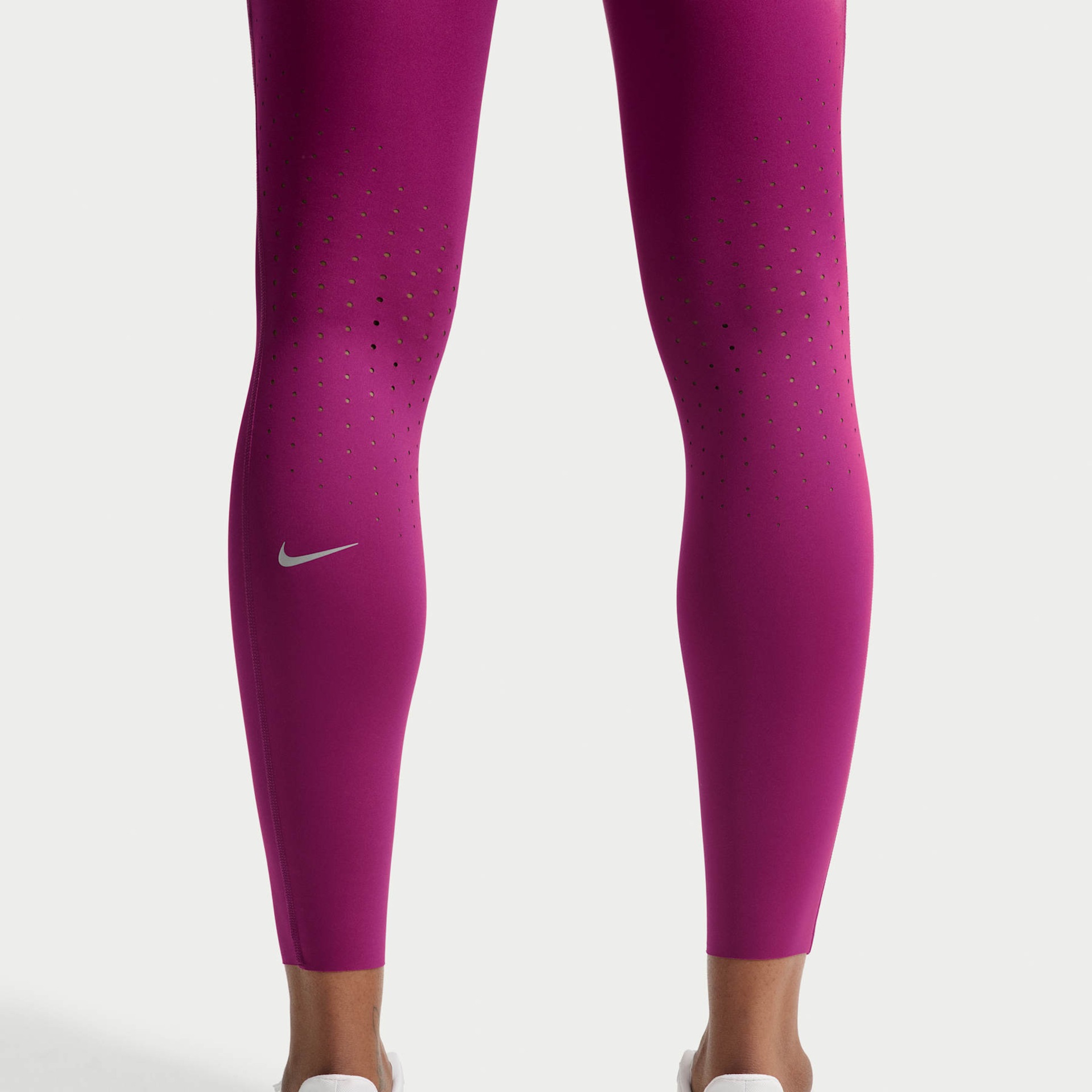 Legging Nike Dri-FIT Swift Feminina - Foto 3