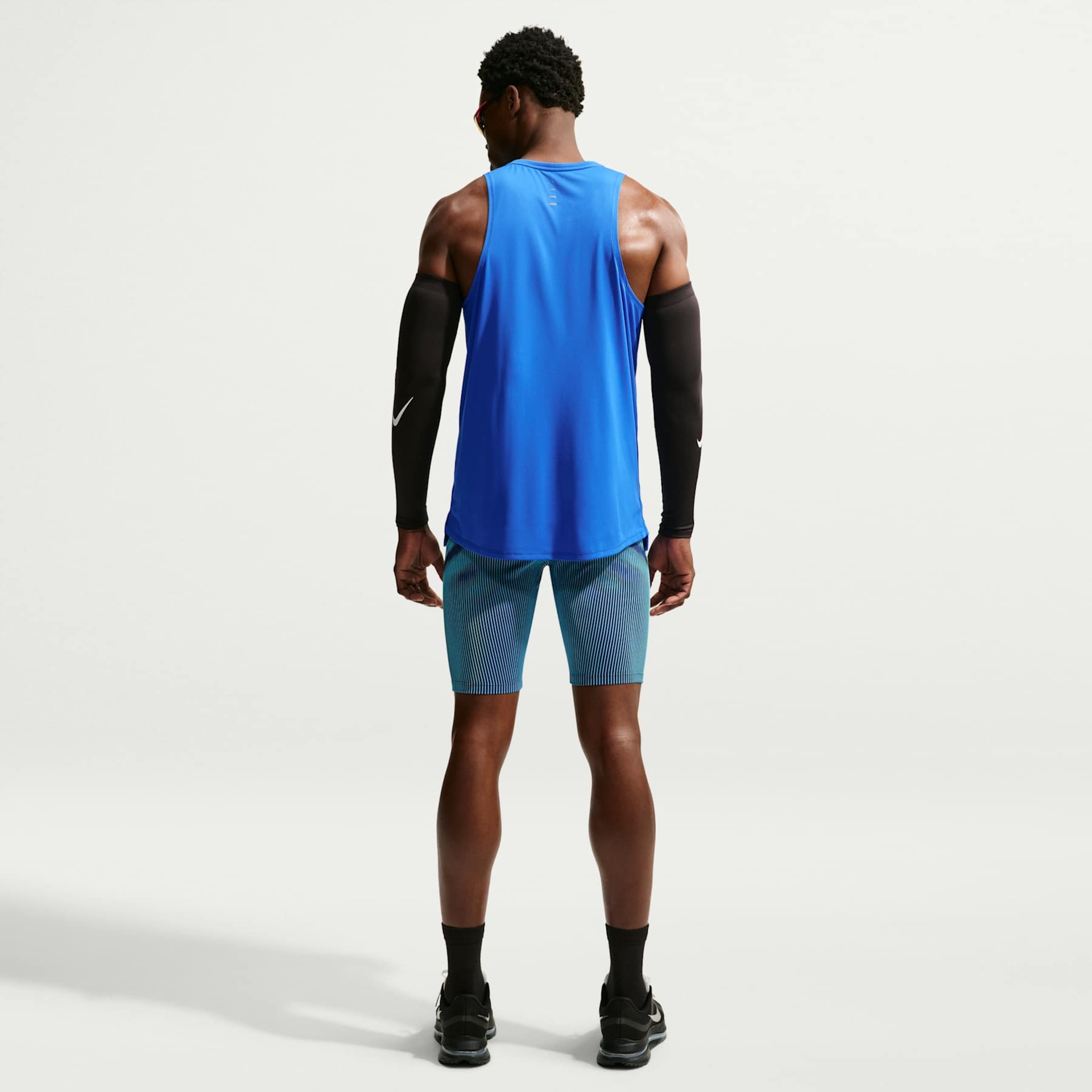 Regata Dri-FIT Nike ADV AeroSwift Masculina - Foto 5
