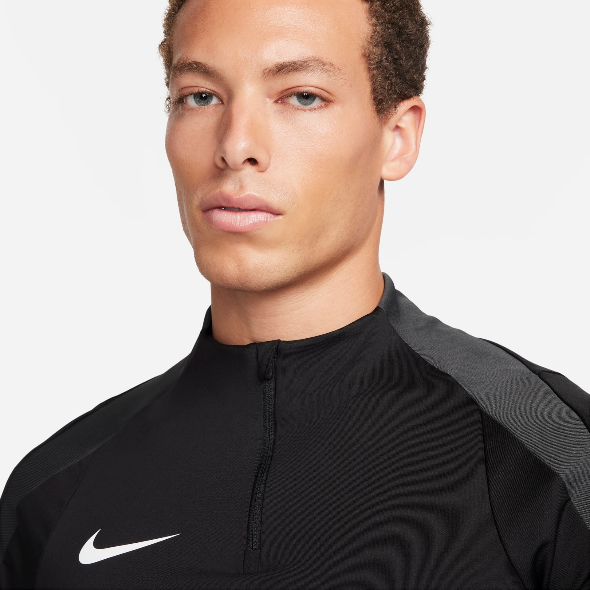 Camiseta Nike Dri-FIT Masculina - Foto 3