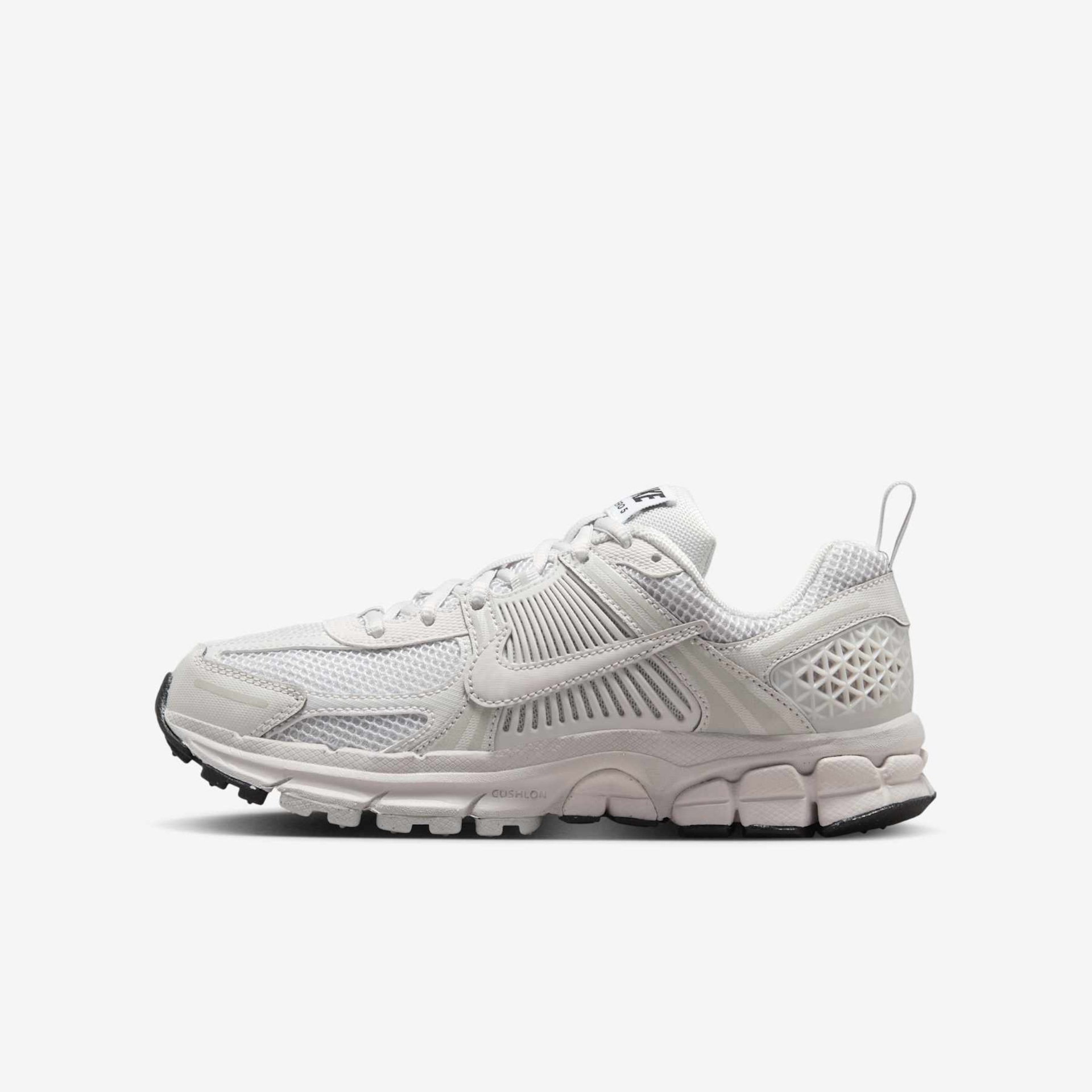 Imagem principal de Tênis Nike Vomero 5 Infantil