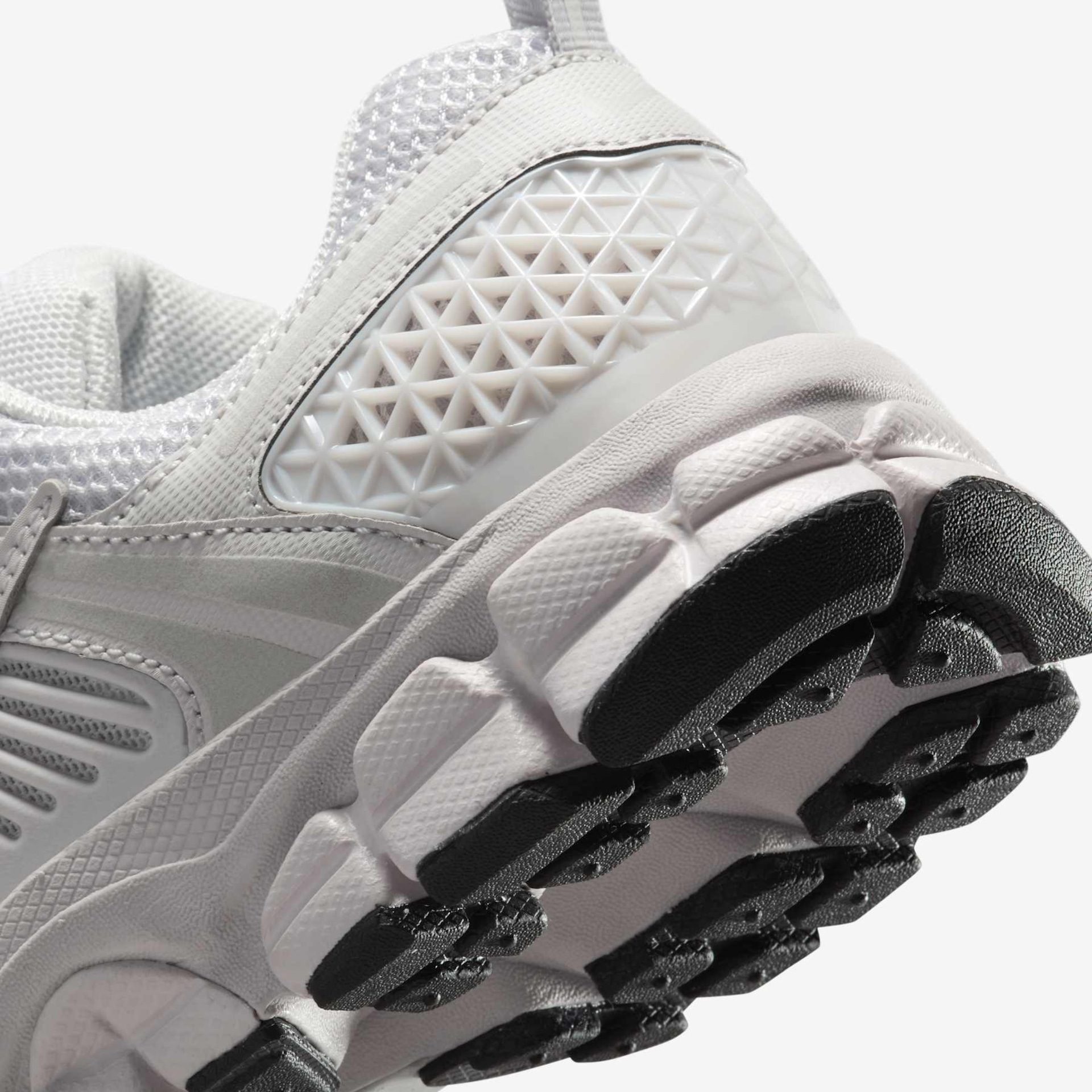 Tênis Nike Vomero 5 Infantil - Foto 8