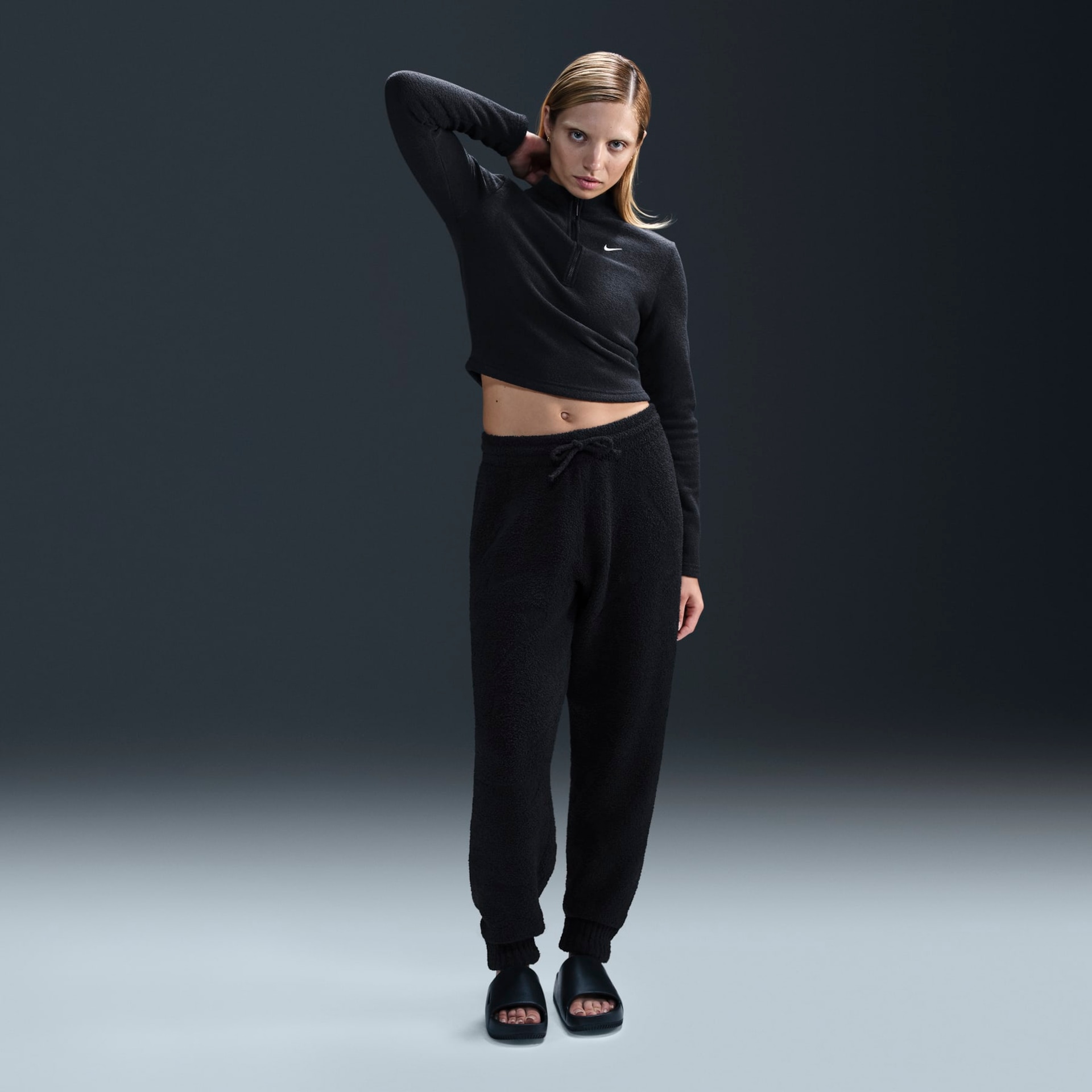 Calça Nike Sportswear Phoenix Plush Feminina - Foto 1