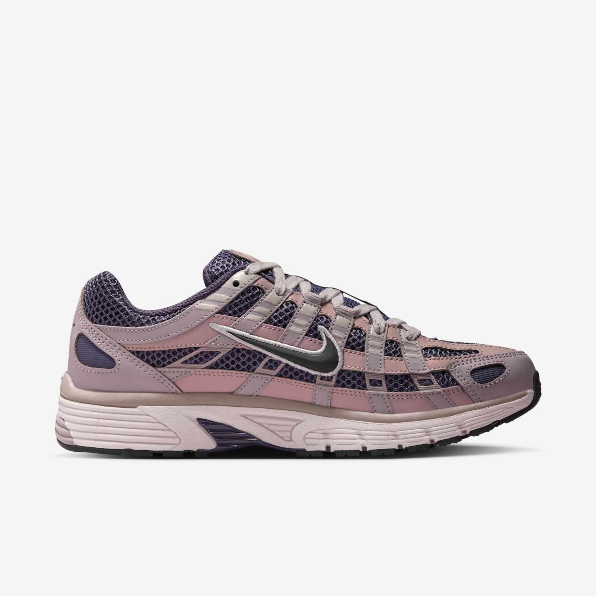Tênis Nike P-6000 SE Feminino - Foto 3