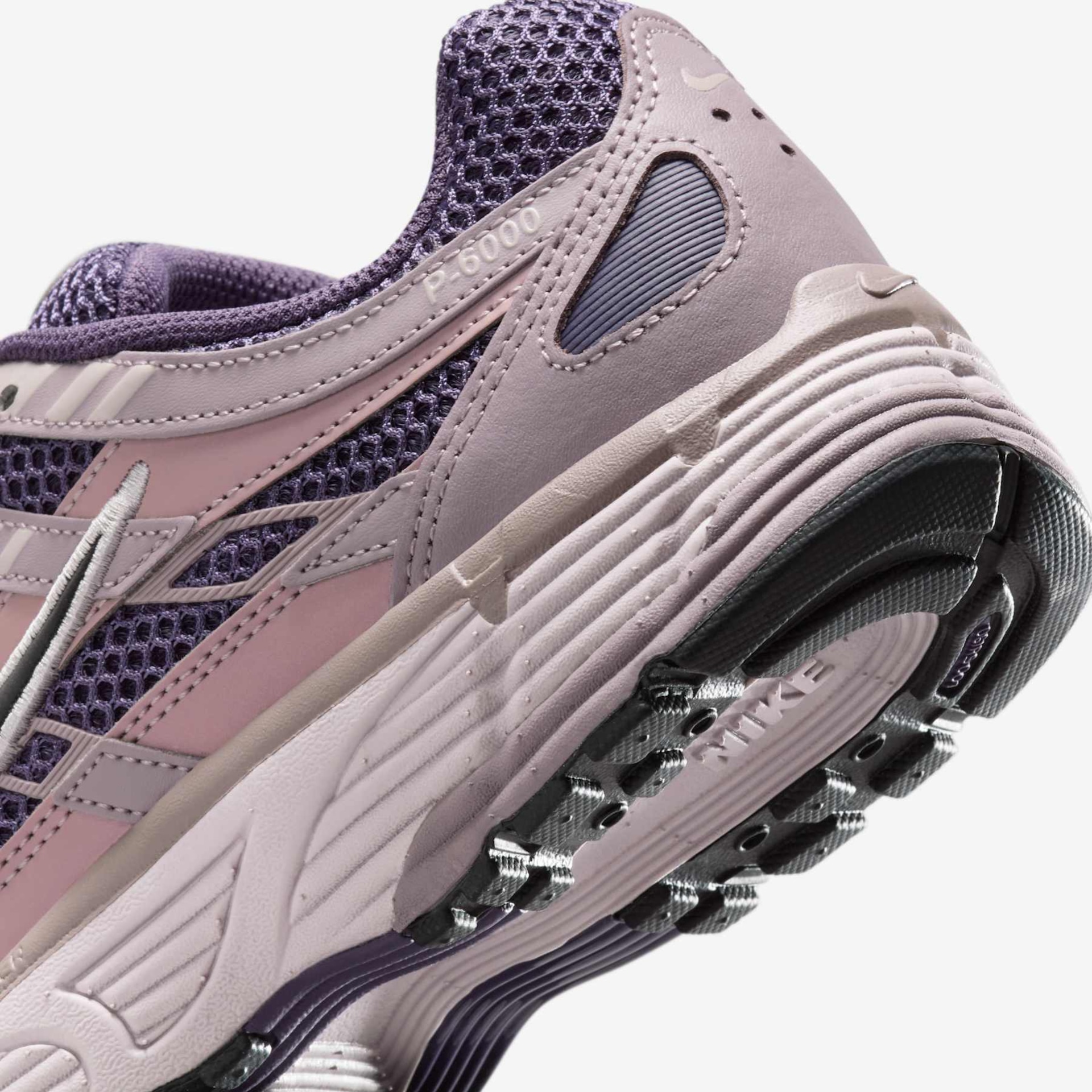 Tênis Nike P-6000 SE Feminino - Foto 8
