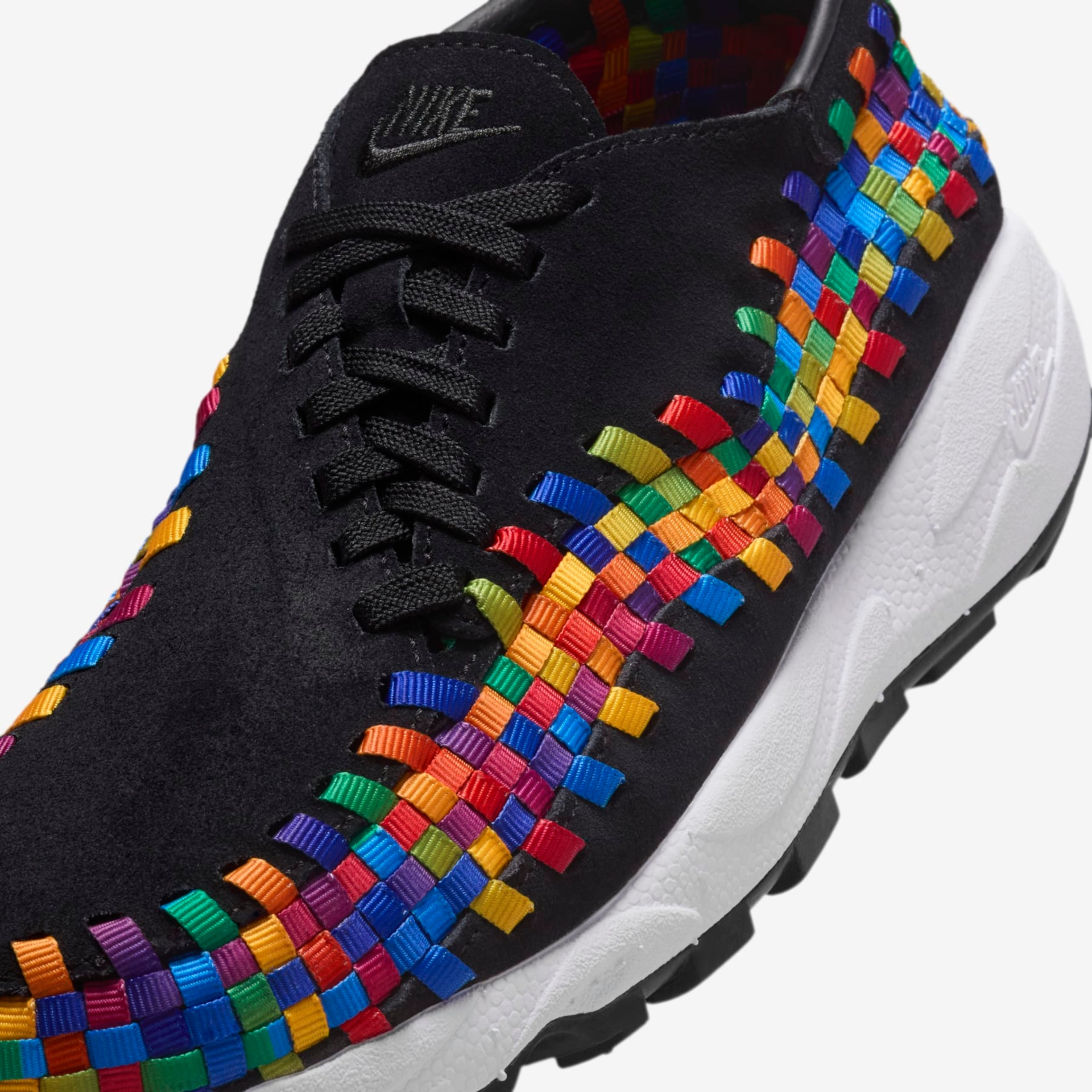 Tênis Nike Air Footscape Woven Feminino - Foto 7