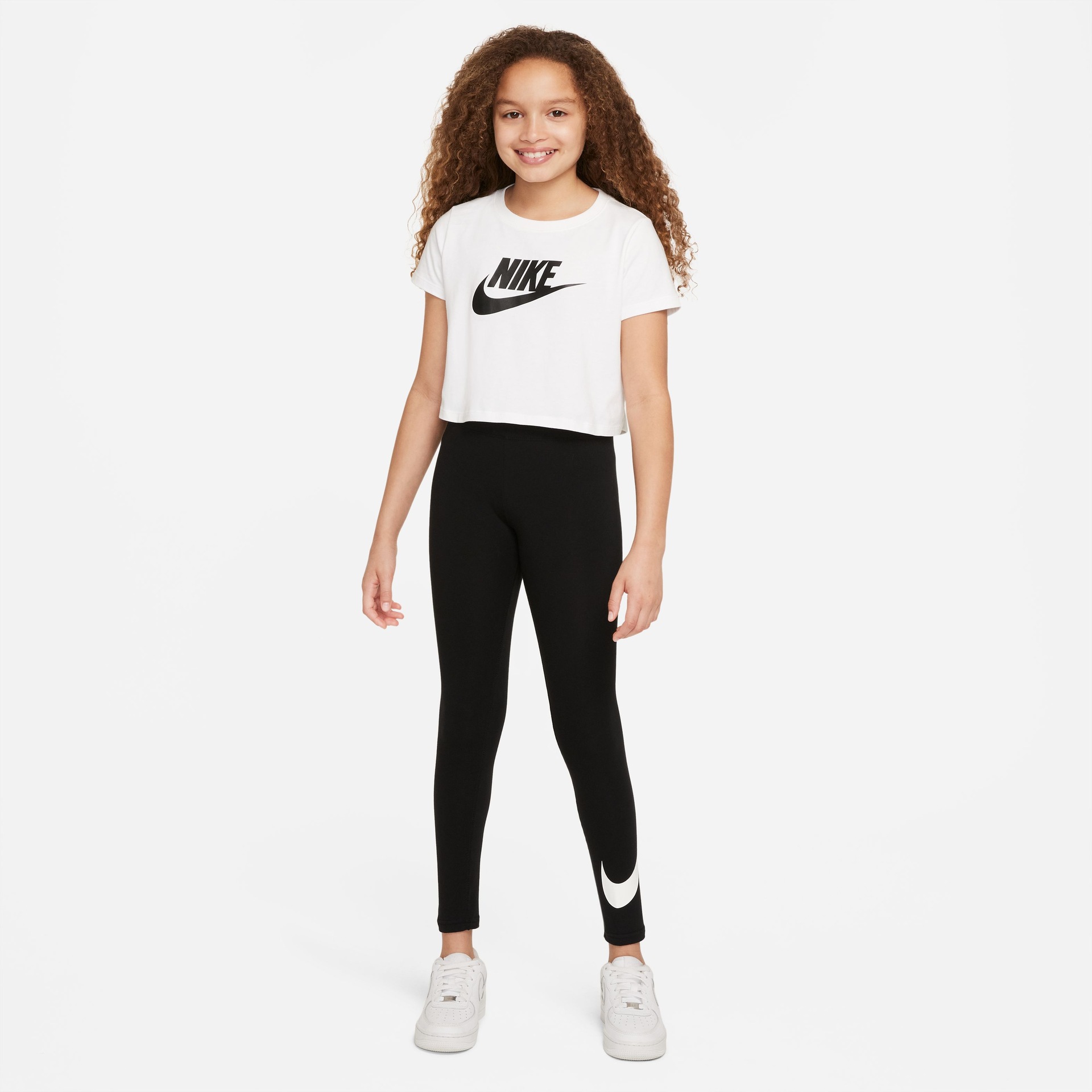 Calça Nike Sportswear FAV Infantil - Foto 2